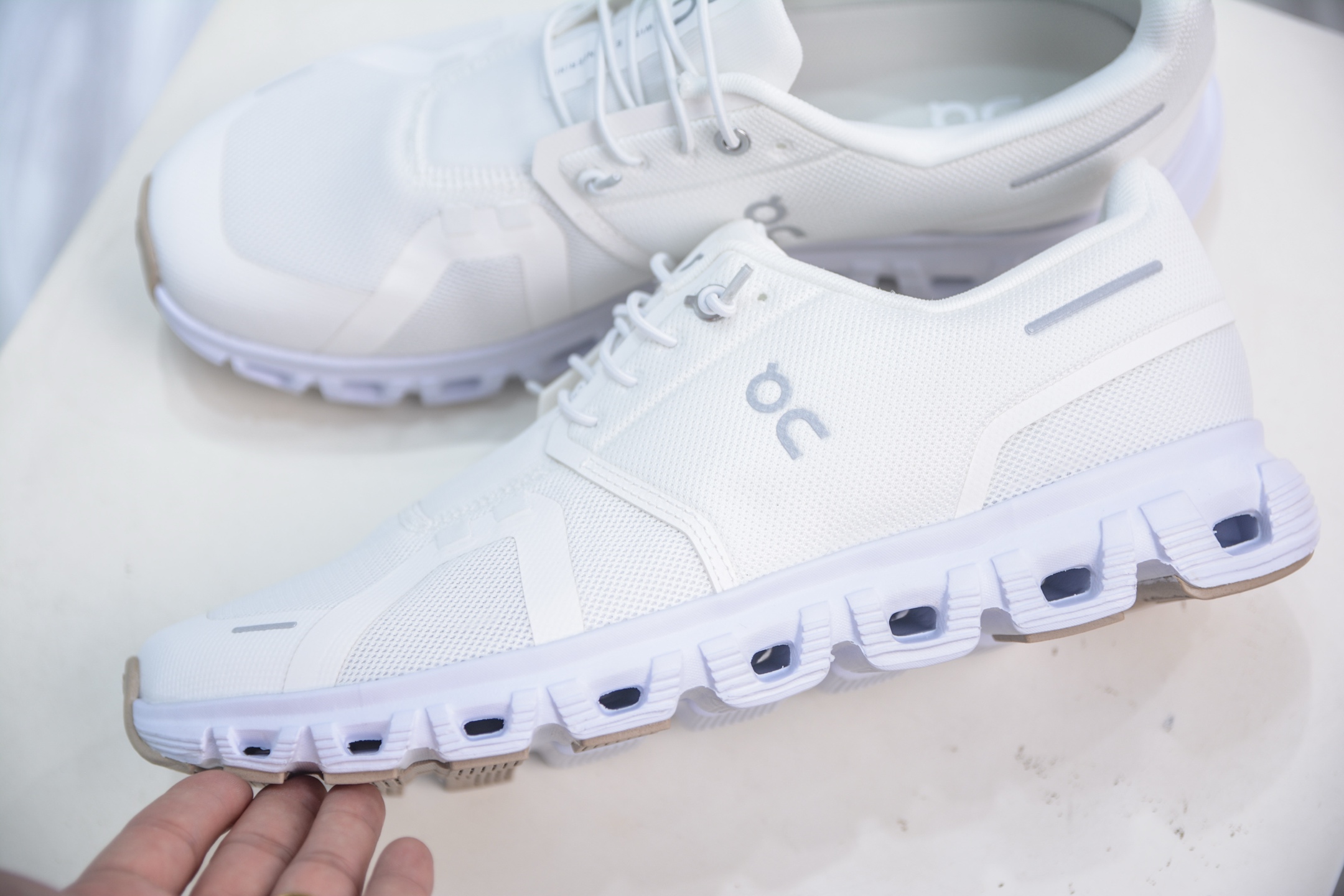 On昂跑 Cloudtilt 6 训练鞋Cloudtitl新品男女同款防水缓震徒步鞋厚底增高运动老爹鞋 3MF10071200