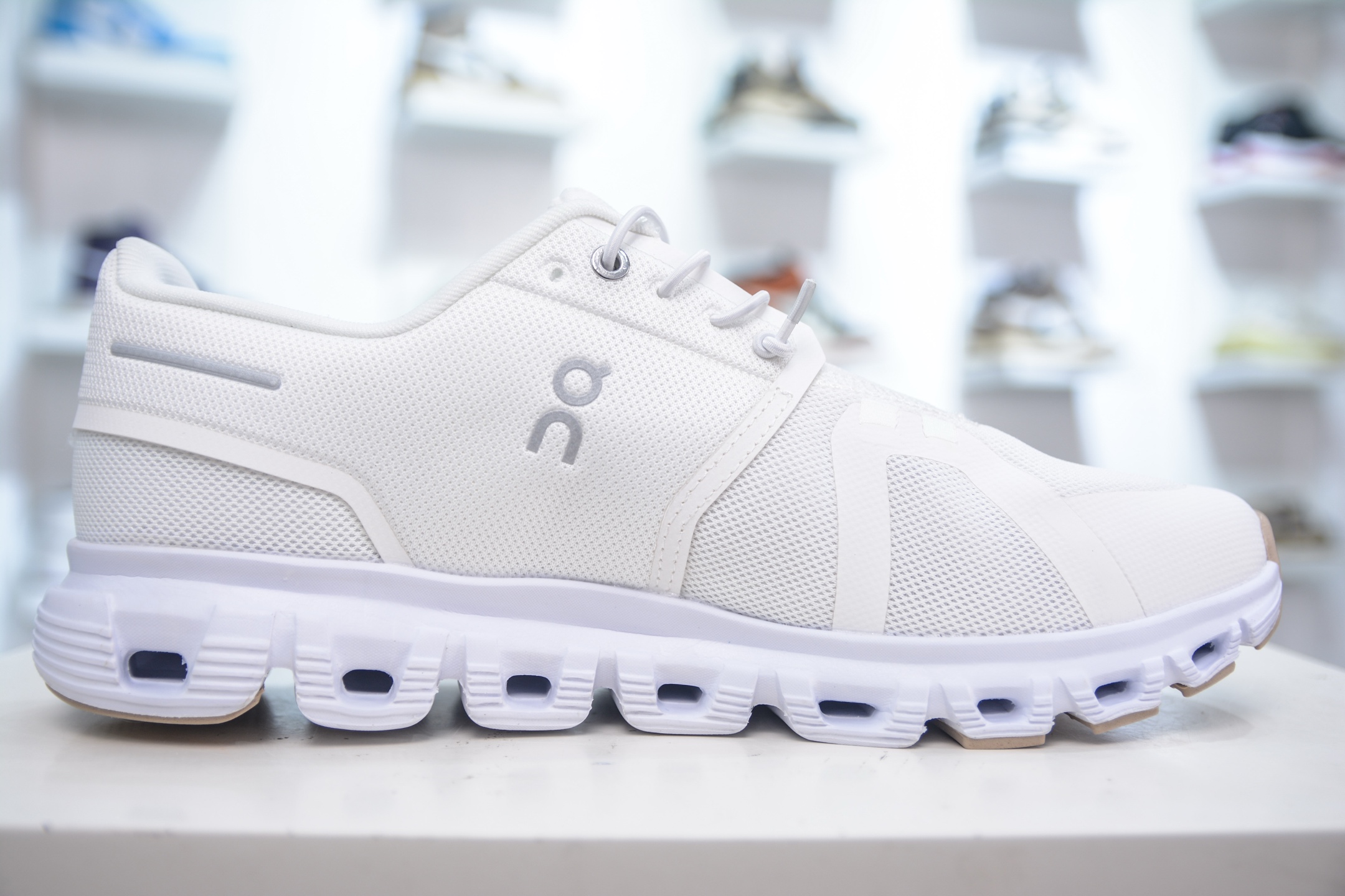 On昂跑 Cloudtilt 6 训练鞋Cloudtitl新品男女同款防水缓震徒步鞋厚底增高运动老爹鞋 3MF10071200