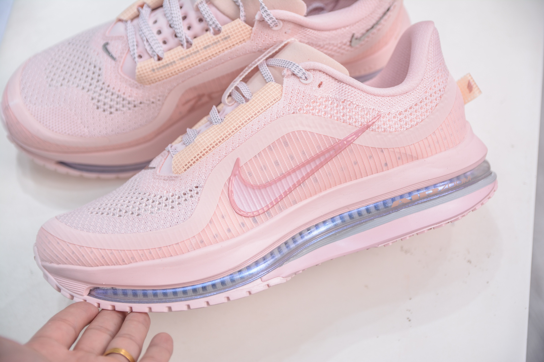 280 NK Pegasus Premium系列 全掌气垫纤维气柱网面跑步鞋 HQ2593-601