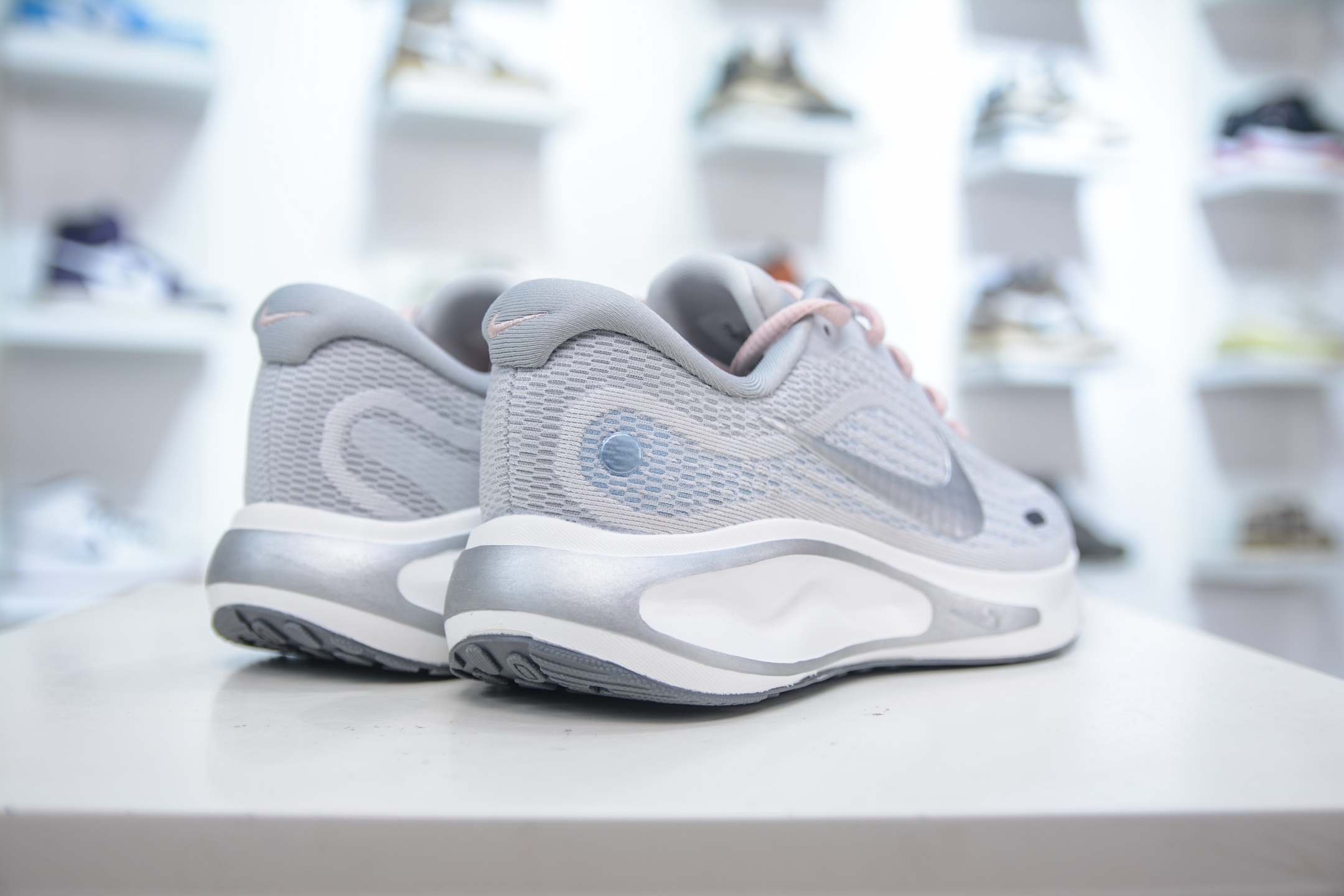 Nike Journey Run Women's Running Shoes, Lightweight ComfiRide Cushioning, FJ7765-006 6 i1754410487772 6246 0 5