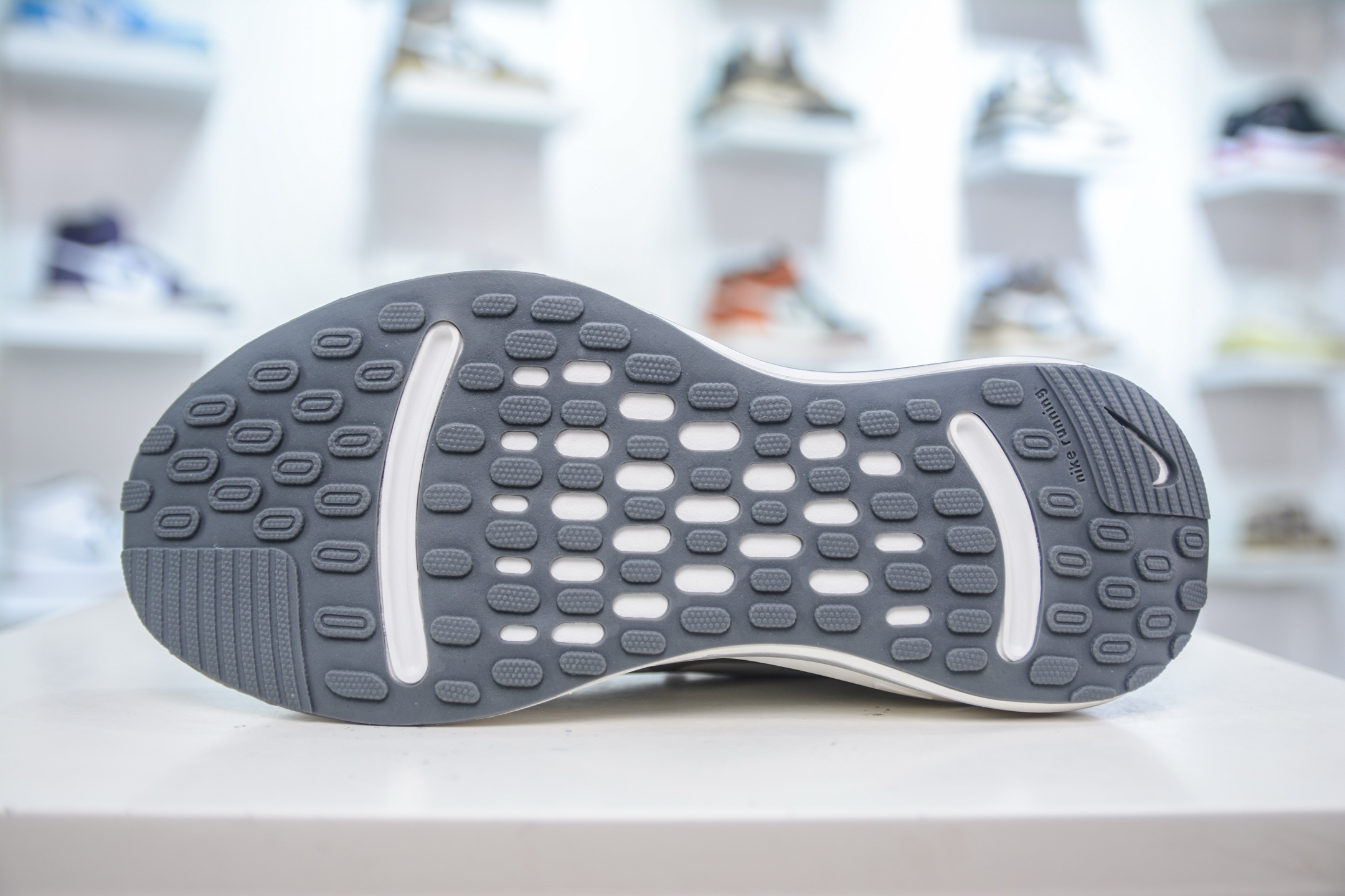 Nike Journey Run Women's Running Shoes, Lightweight ComfiRide Cushioning, FJ7765-006 5 i1754410489079 1111 0 4