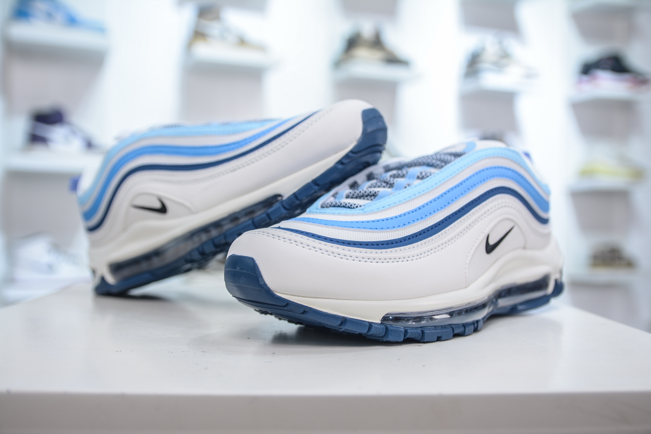 NK Air Max 97子弹 案Swoosh电绣 卡色匹配原版 FN6957-100