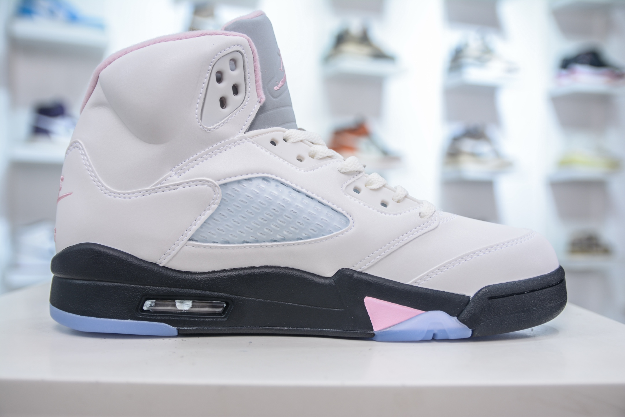 F版 Air Jordan 5 “Medium Soft Pink” AJ5复刻白粉黑 HQ7978-102
