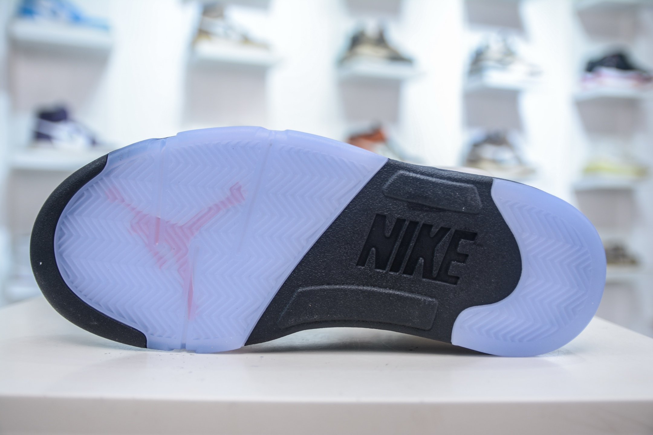 F版 Air Jordan 5 “Medium Soft Pink” AJ5复刻白粉黑 HQ7978-102