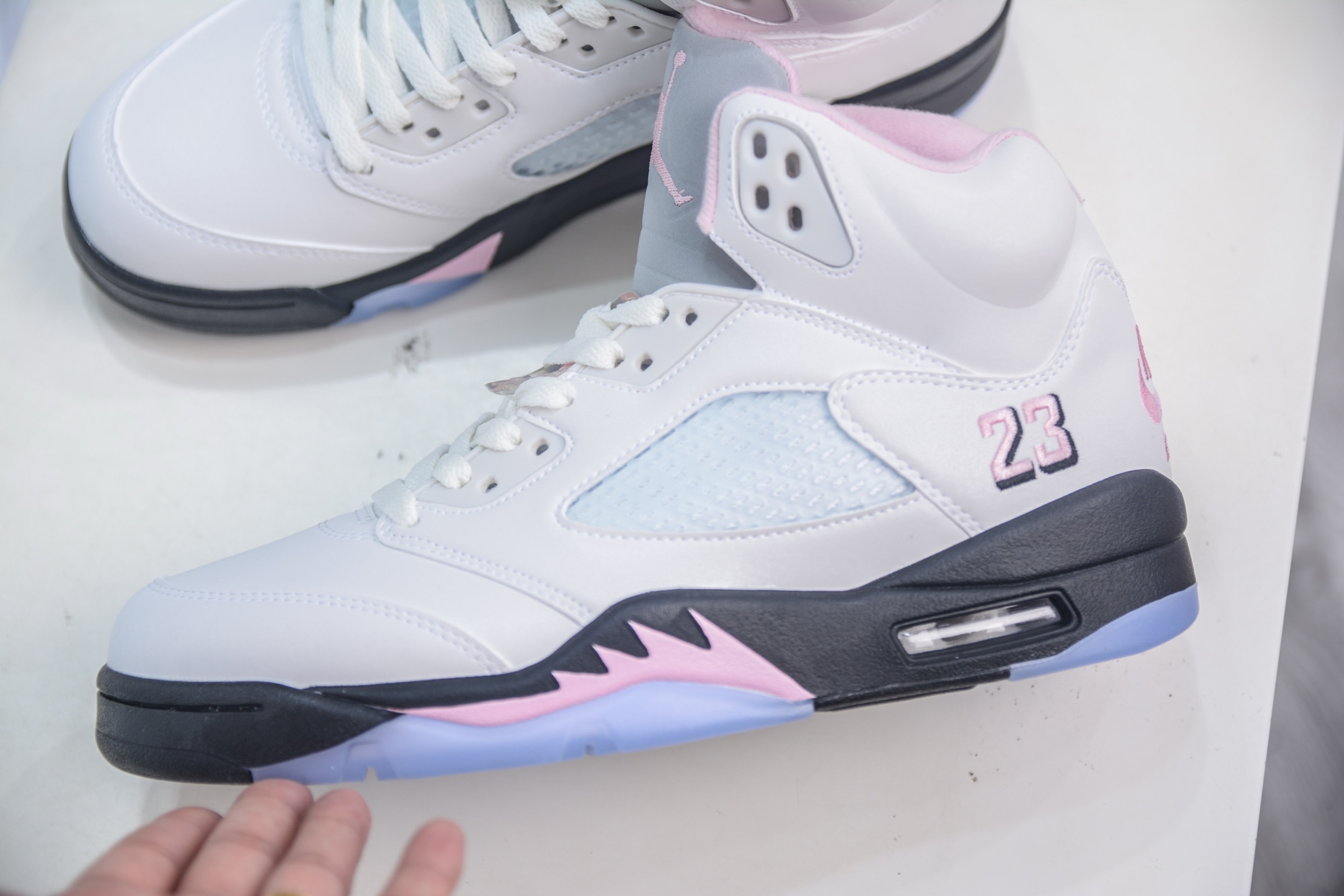 F版 Air Jordan 5 “Medium Soft Pink” AJ5复刻白粉黑 HQ7978-102