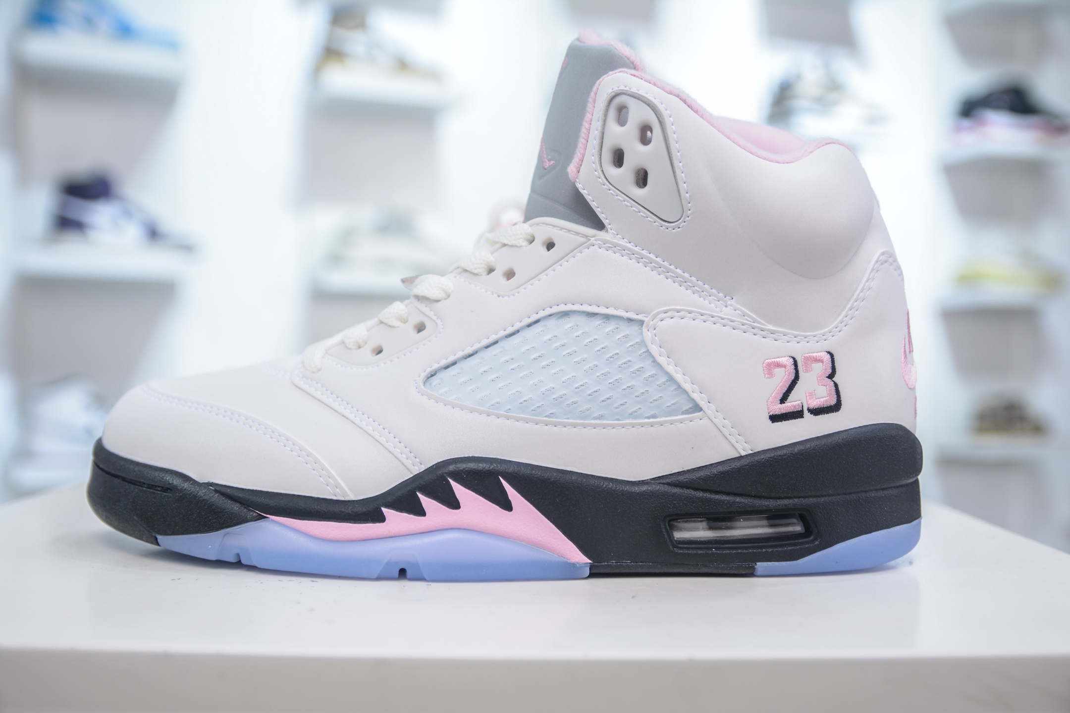F版 Air Jordan 5 “Medium Soft Pink” AJ5复刻白粉黑 HQ7978-102
