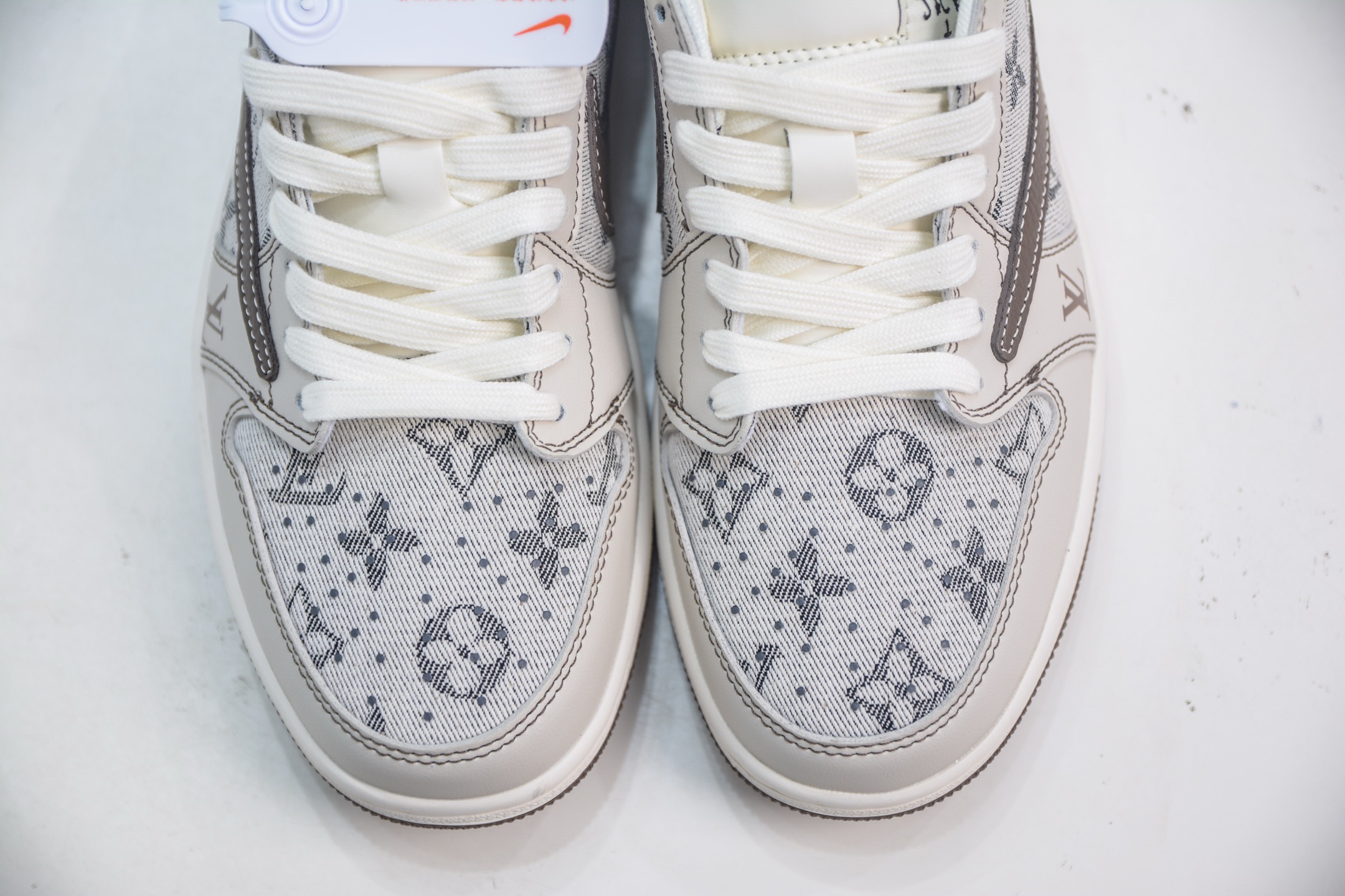Air Jordan AJ1 Low X Louis Vuitt低帮联名LV-米灰棕 XS7089-605