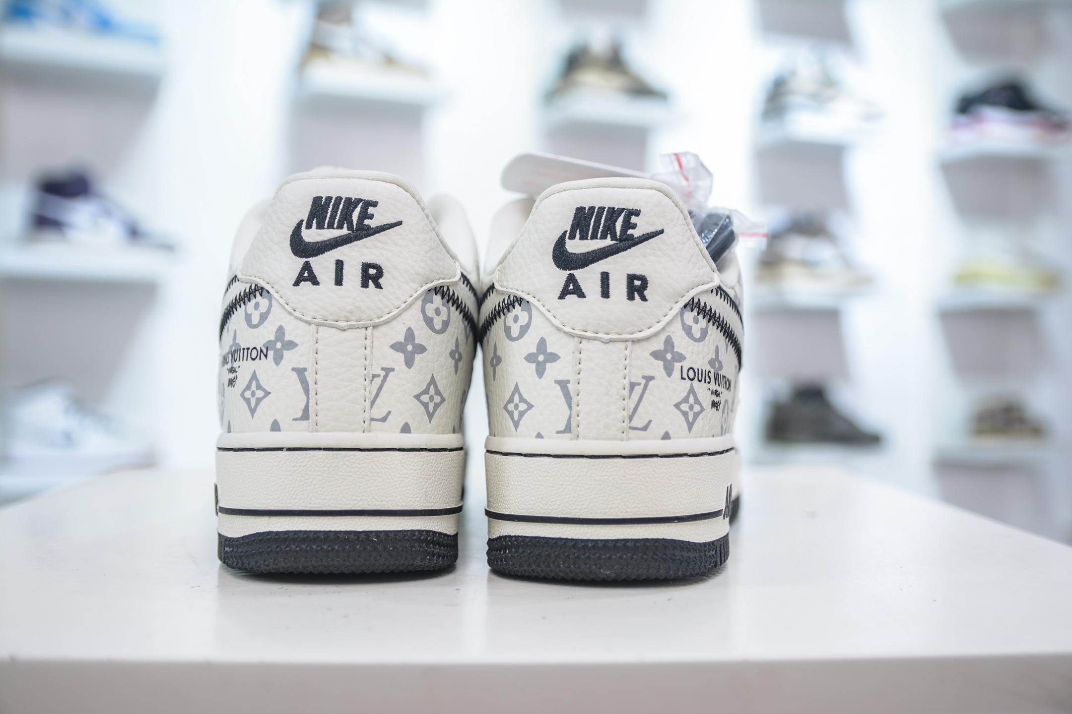 Nike Air Force 1 Low 07 x Louis VuittLV联名-米白黑 SC0601-557