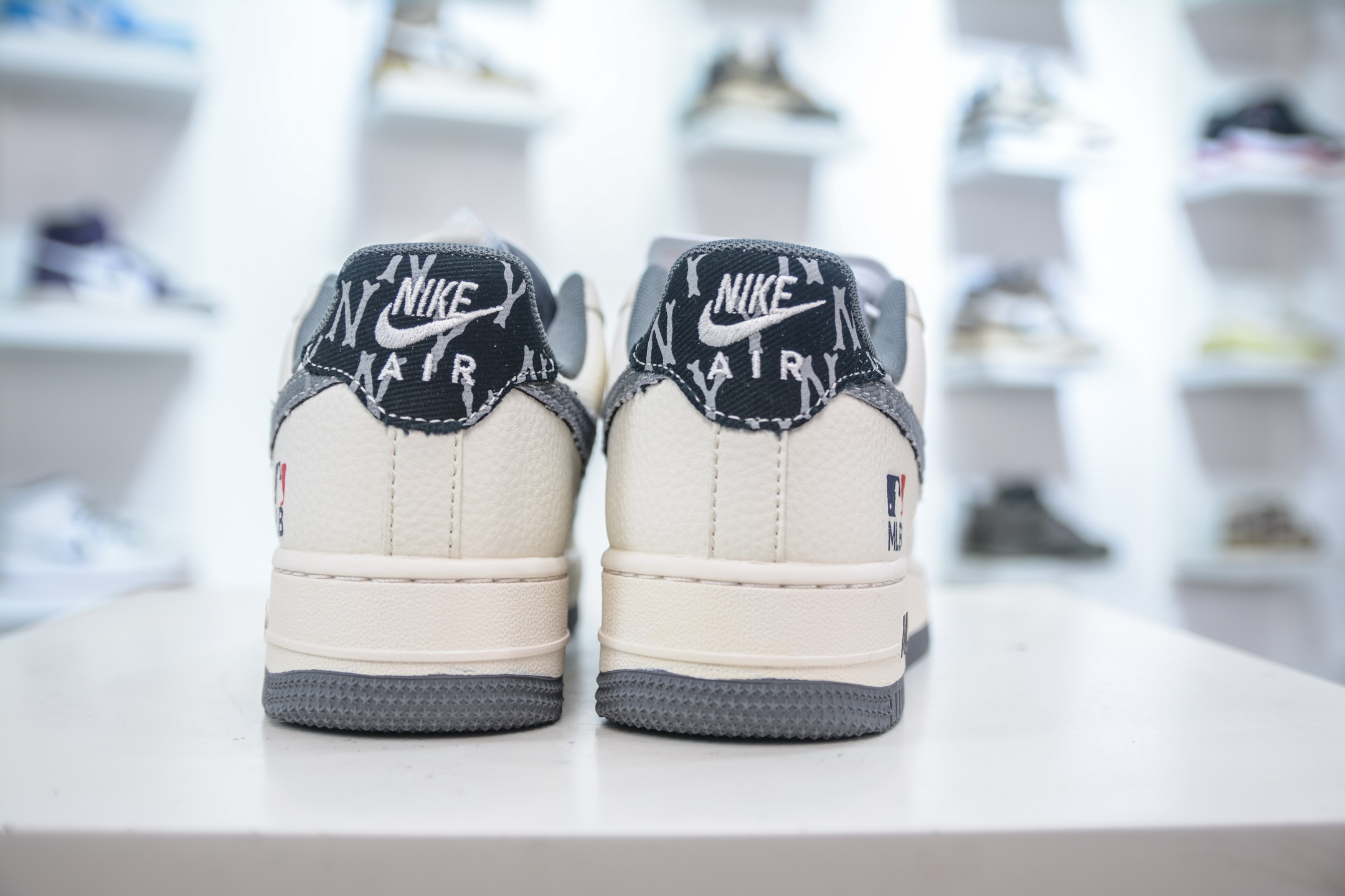Nike Air Force 1 Low 07 x MLB 洋基队联名-白灰 QW5606-264