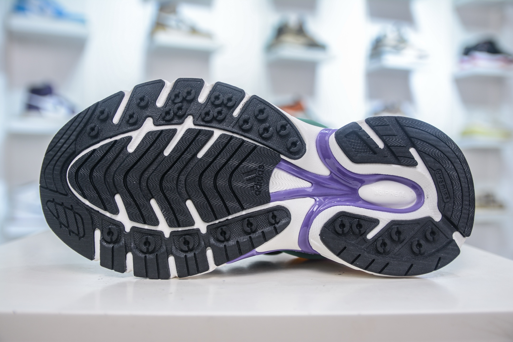Pharrell x adidAdistar Jellyfish 低帮复古风老爹鞋 JP9269