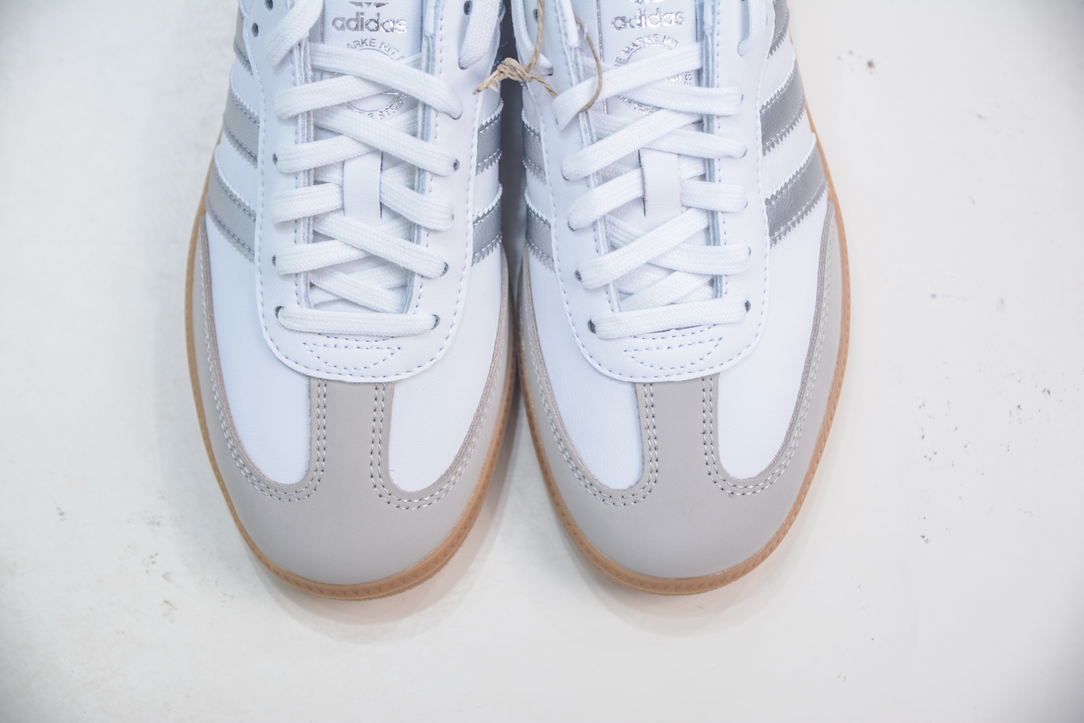 Adidas Original Samba OG White/Silver Retro Classic Lightweight Sneakers 9 i1754586966205 9694 0 8