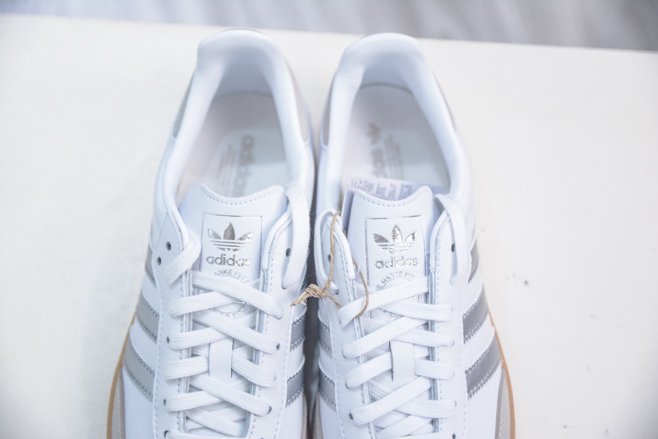 Adidas Original Samba OG White/Silver Retro Classic Lightweight Sneakers 8 i1754586967756 4713 0 7