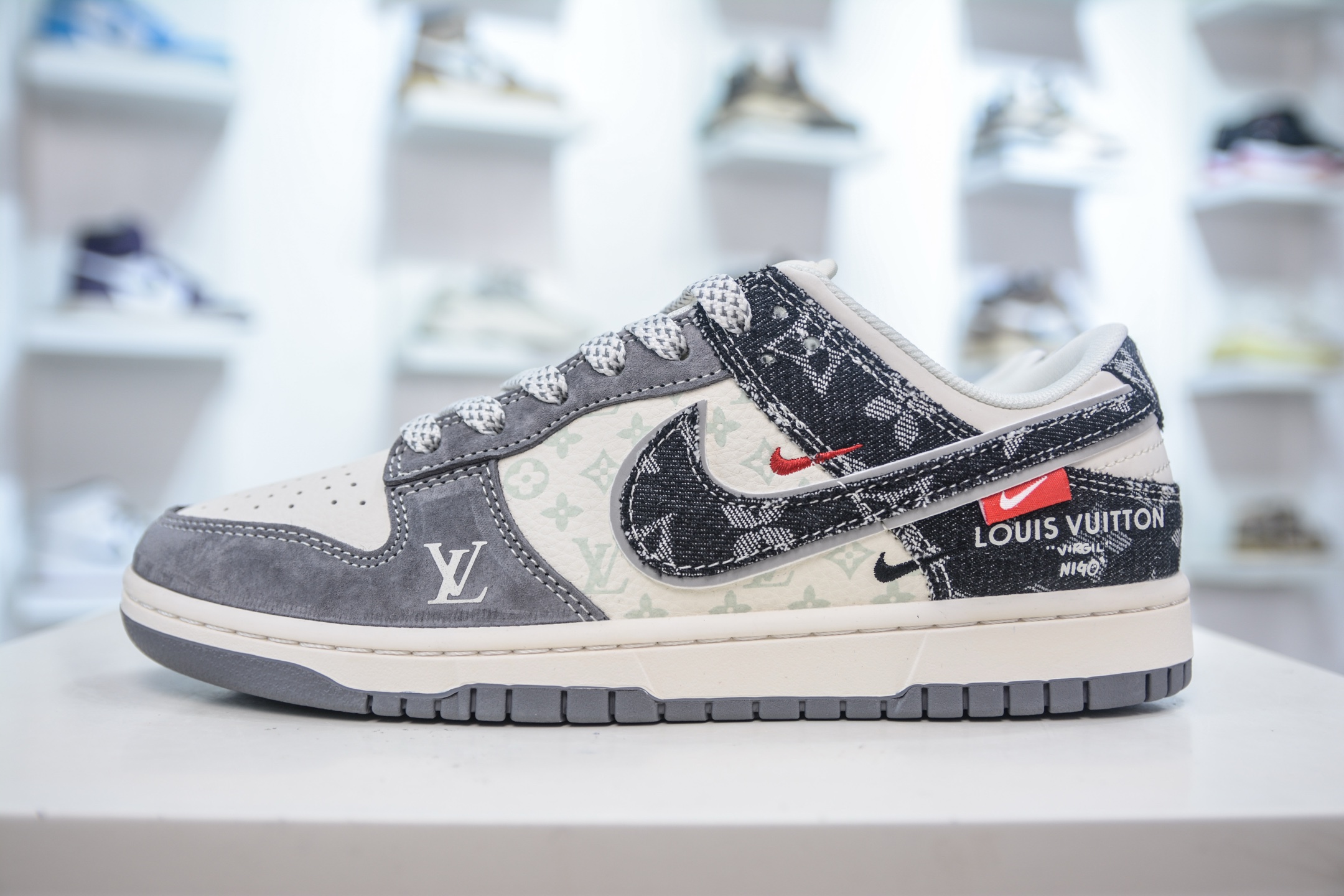 Nike SB Dunk Low x Louis Vuitton Collab White/Gray/Black Premium Quality 1 i1754587196470 2968 0 0