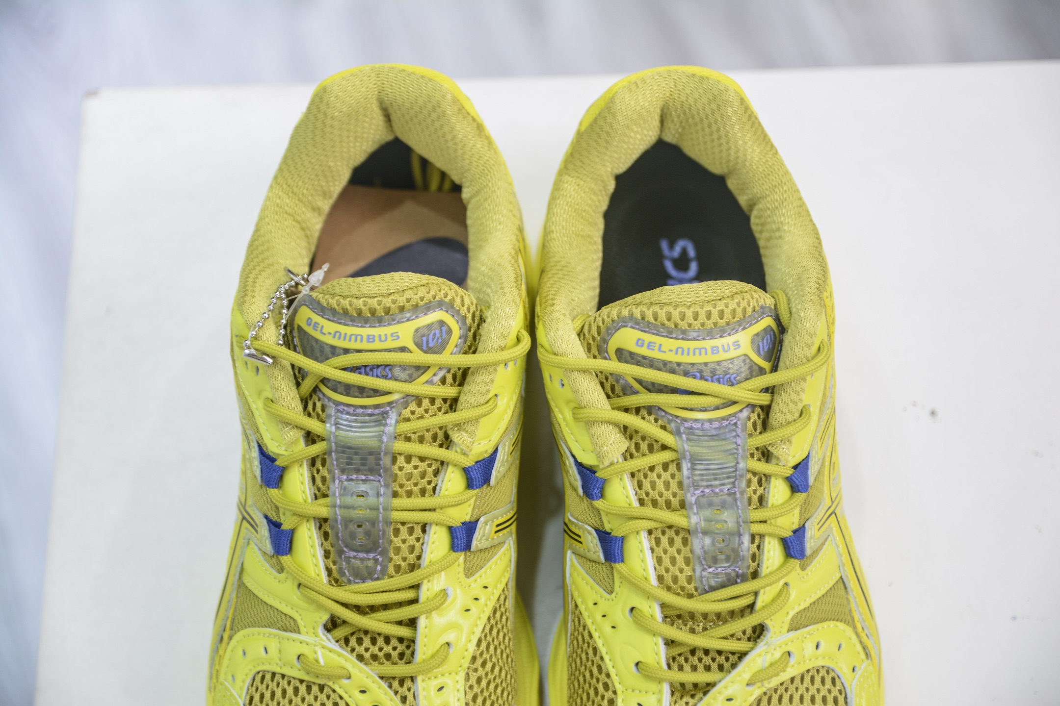 210 Asics GEL-Kahana NIMBUS 10.1 耐磨透气低帮休闲鞋  1203A599-300