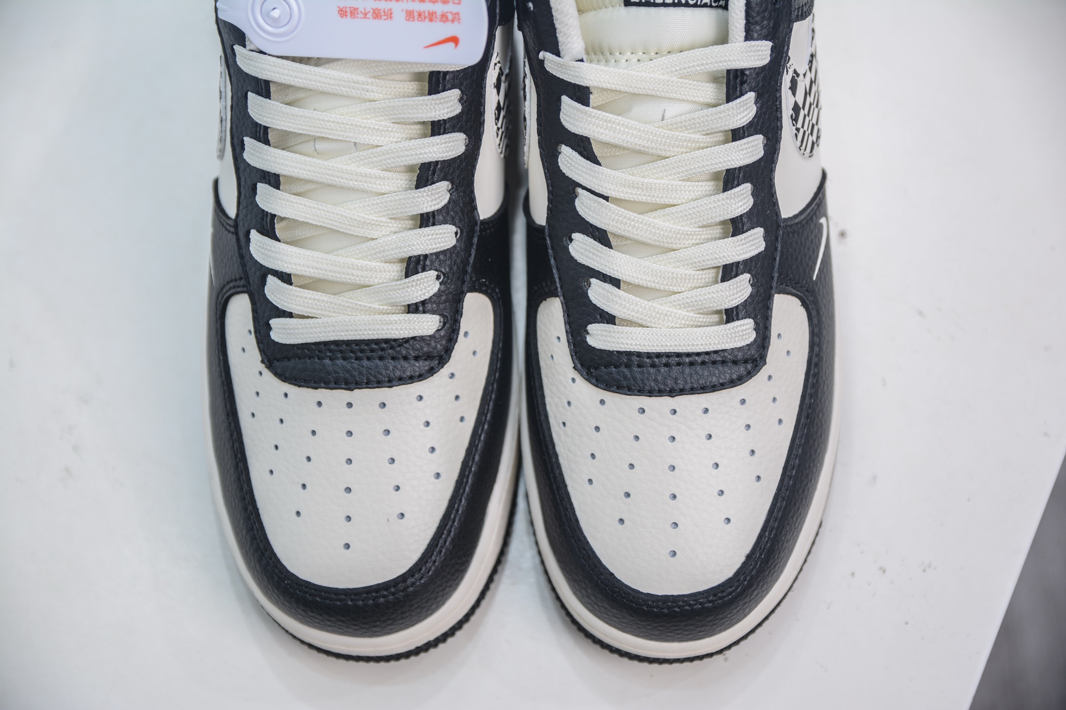 Nike Air Force 1 Low 07 x Balenciaga 巴黎世家联名-米黑创意勾 HJ3318-003