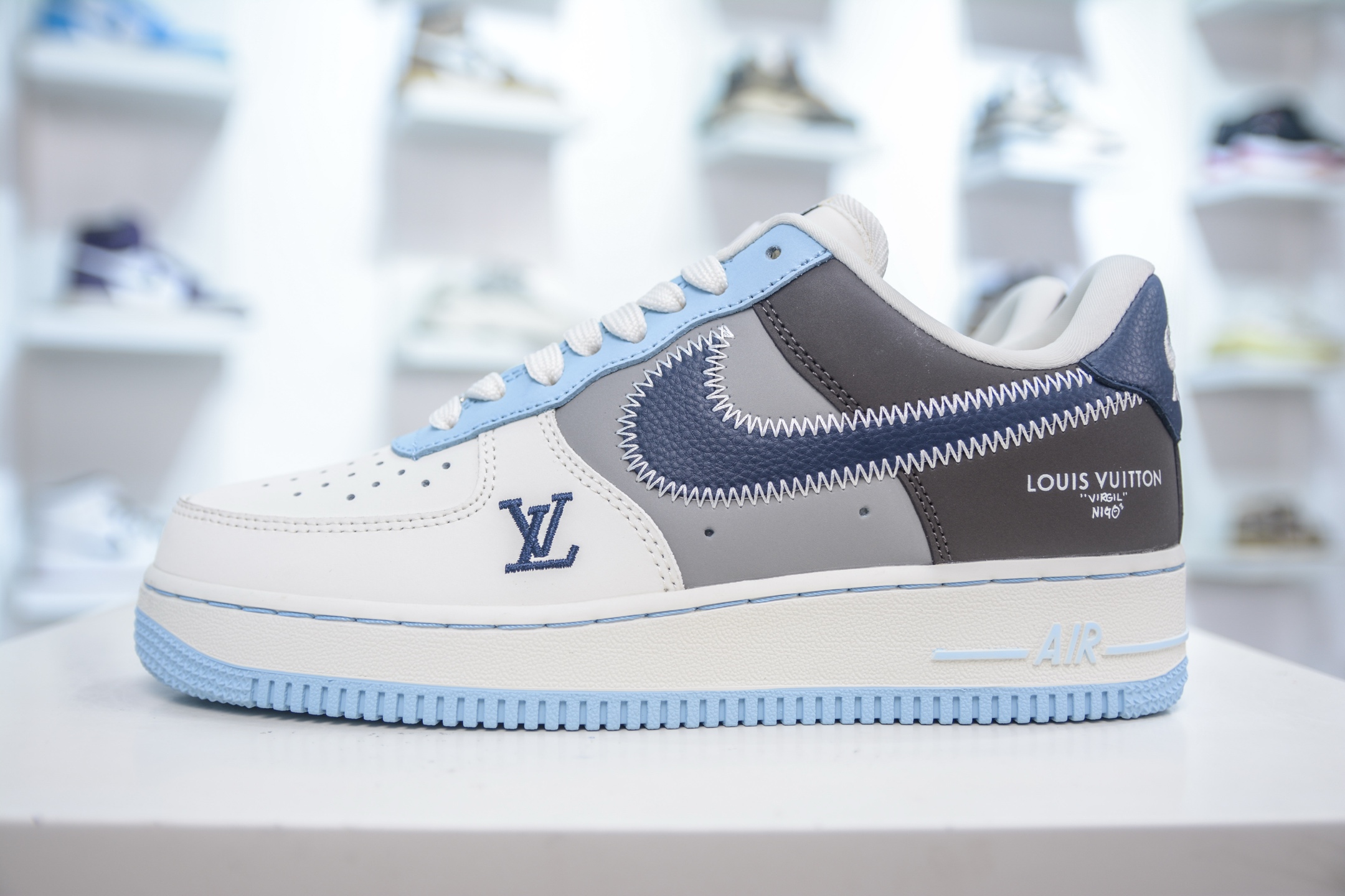 Nike Air Force 1 Low x Louis Vuitton Collab Sneakers - Limited Edition 2 i1754665449423 54 0 0