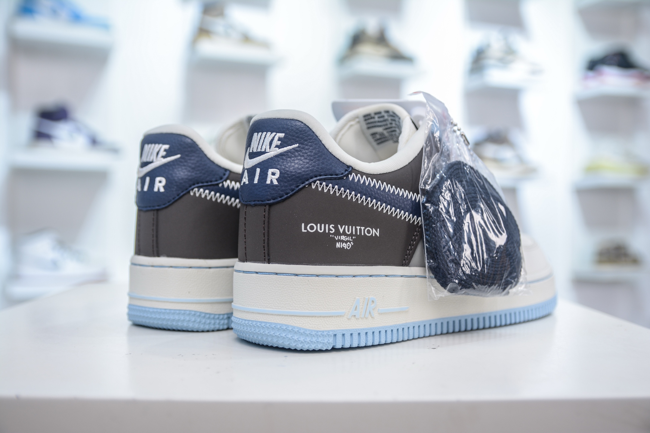 Nike Air Force 1 Low x Louis Vuitton Collab Sneakers - Limited Edition 7 i1754665458076 9161 0 5