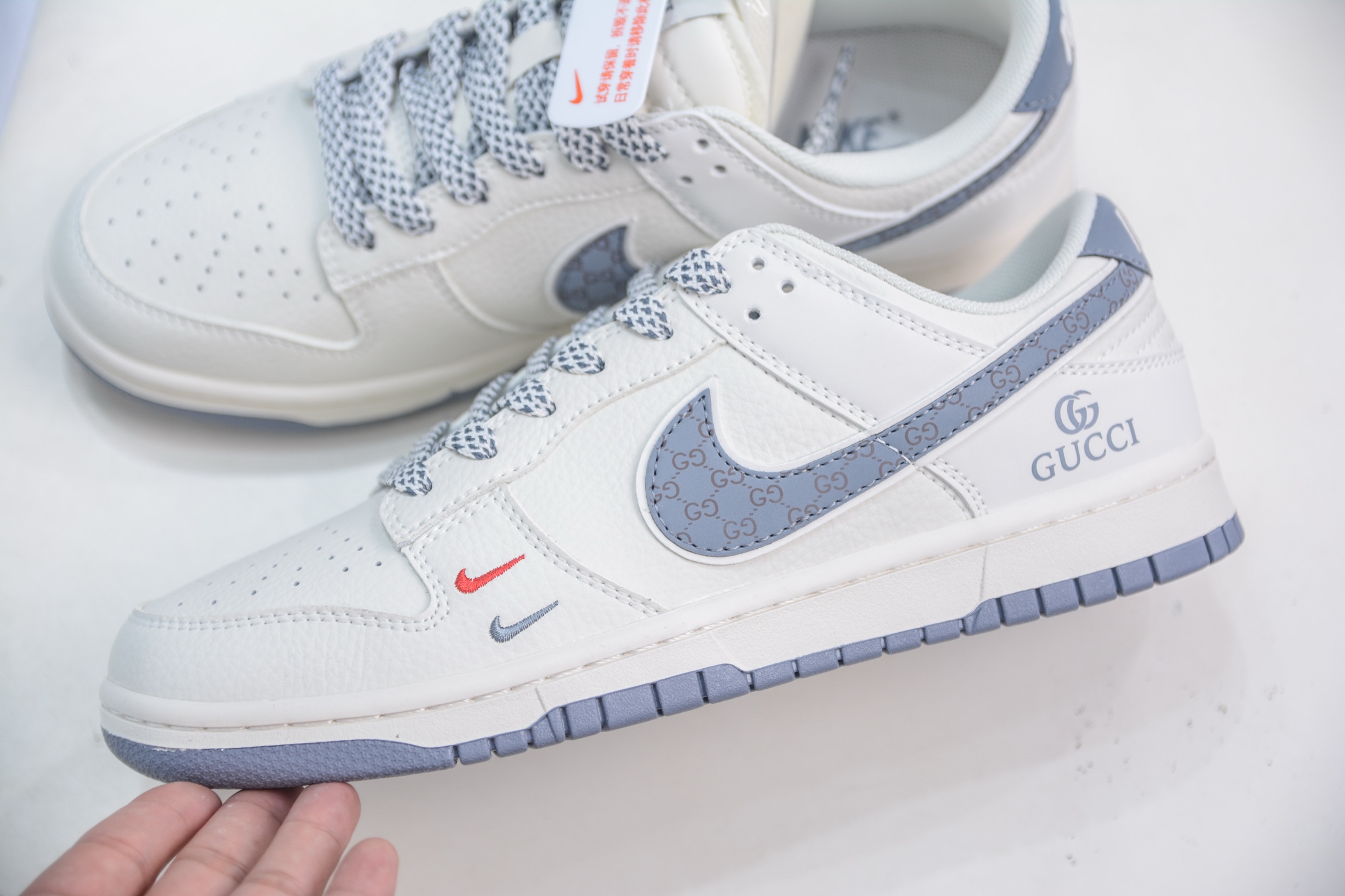 Nike SB Dunk Low x Gucci White/Grey, Premium Leather, Comfortable Fit 8 i1754665516441 5346 0 6