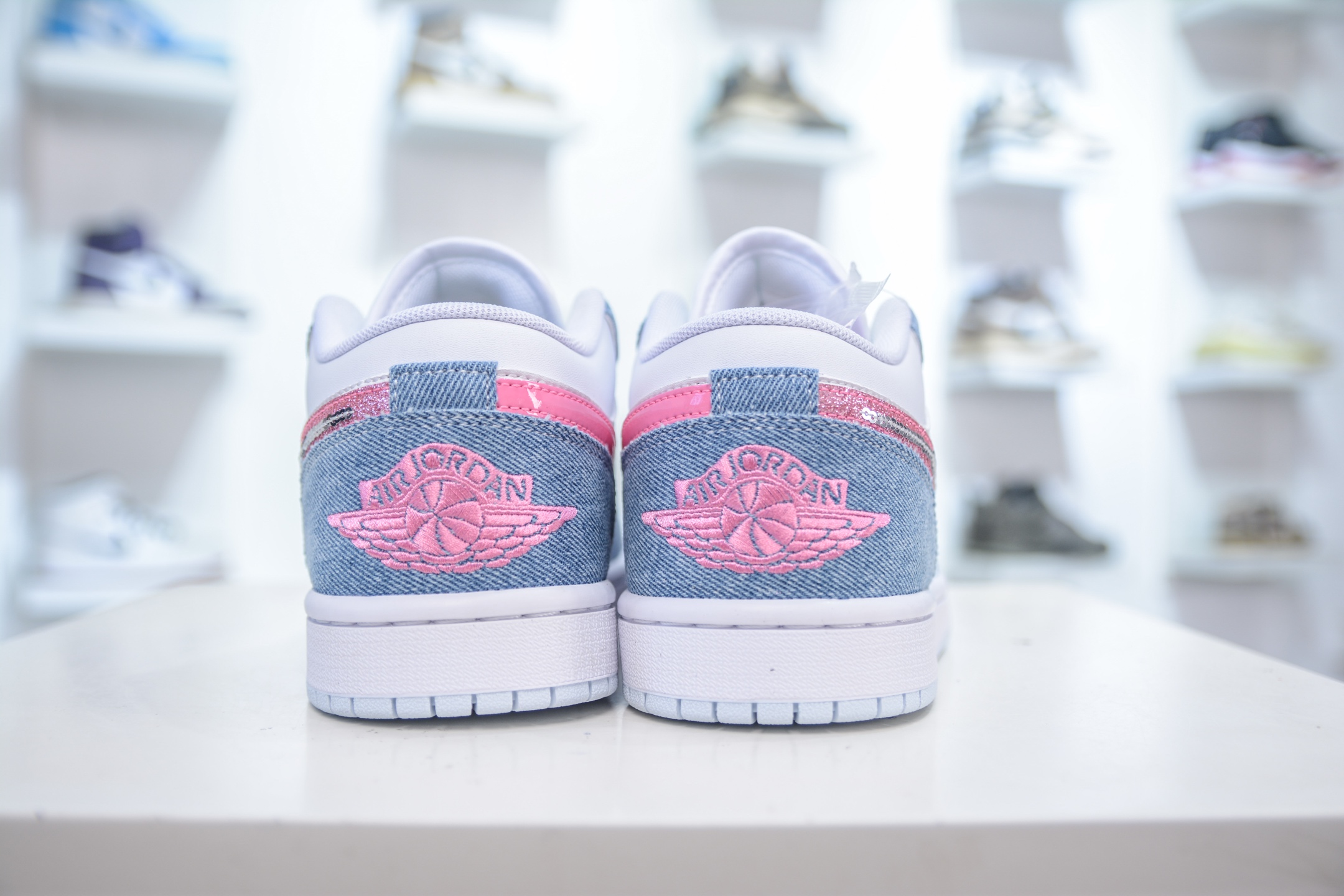 Air Jordan 1 Low White Blue Denim Pink Diamond Shoes HQ2001-400 3 i1754665662547 756 0 1