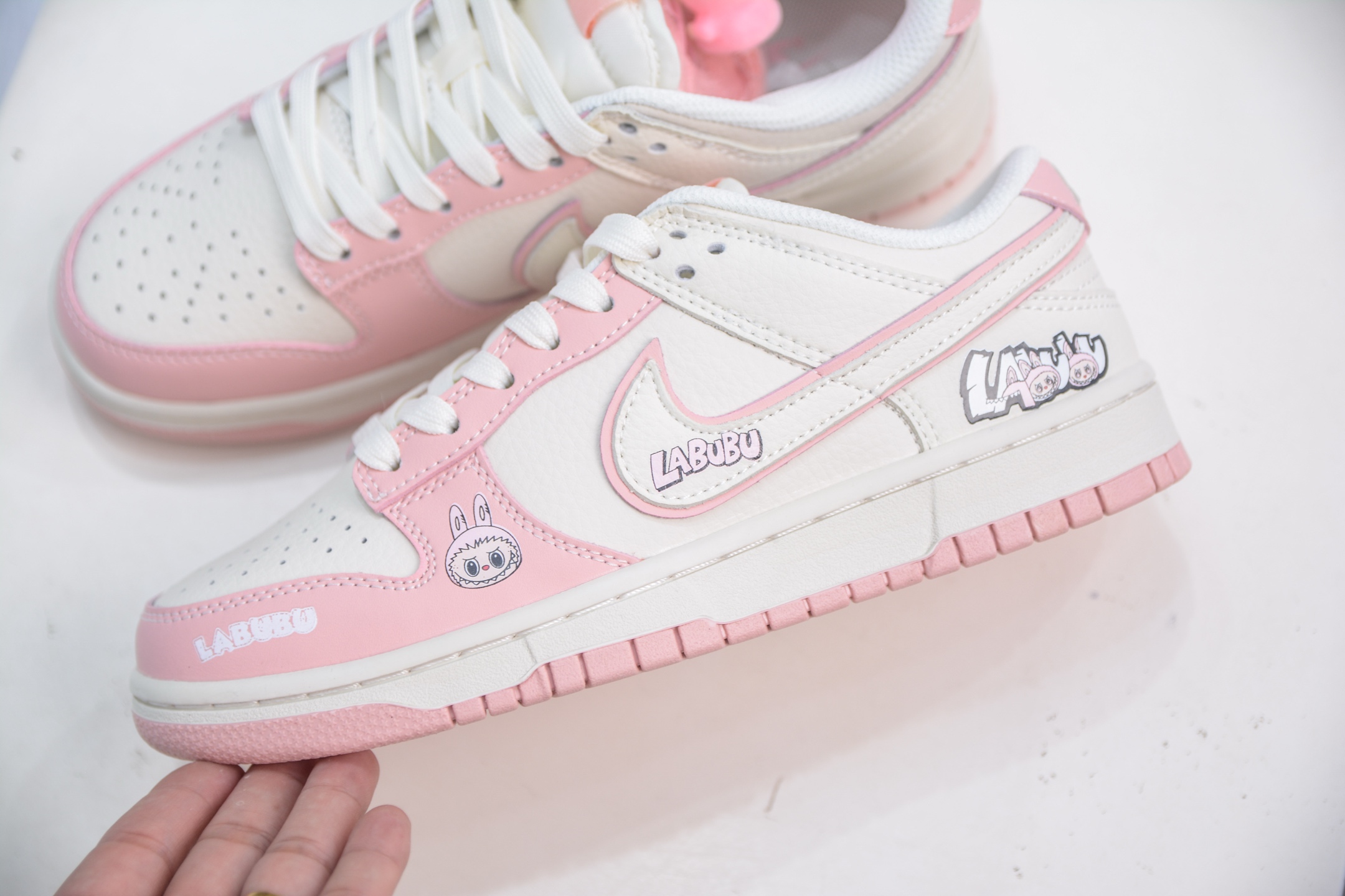 Nike SB Dunk Low x Labubu Collaboration - Cream White/Pink Sneakers 8 i1754665715545 324 0 6