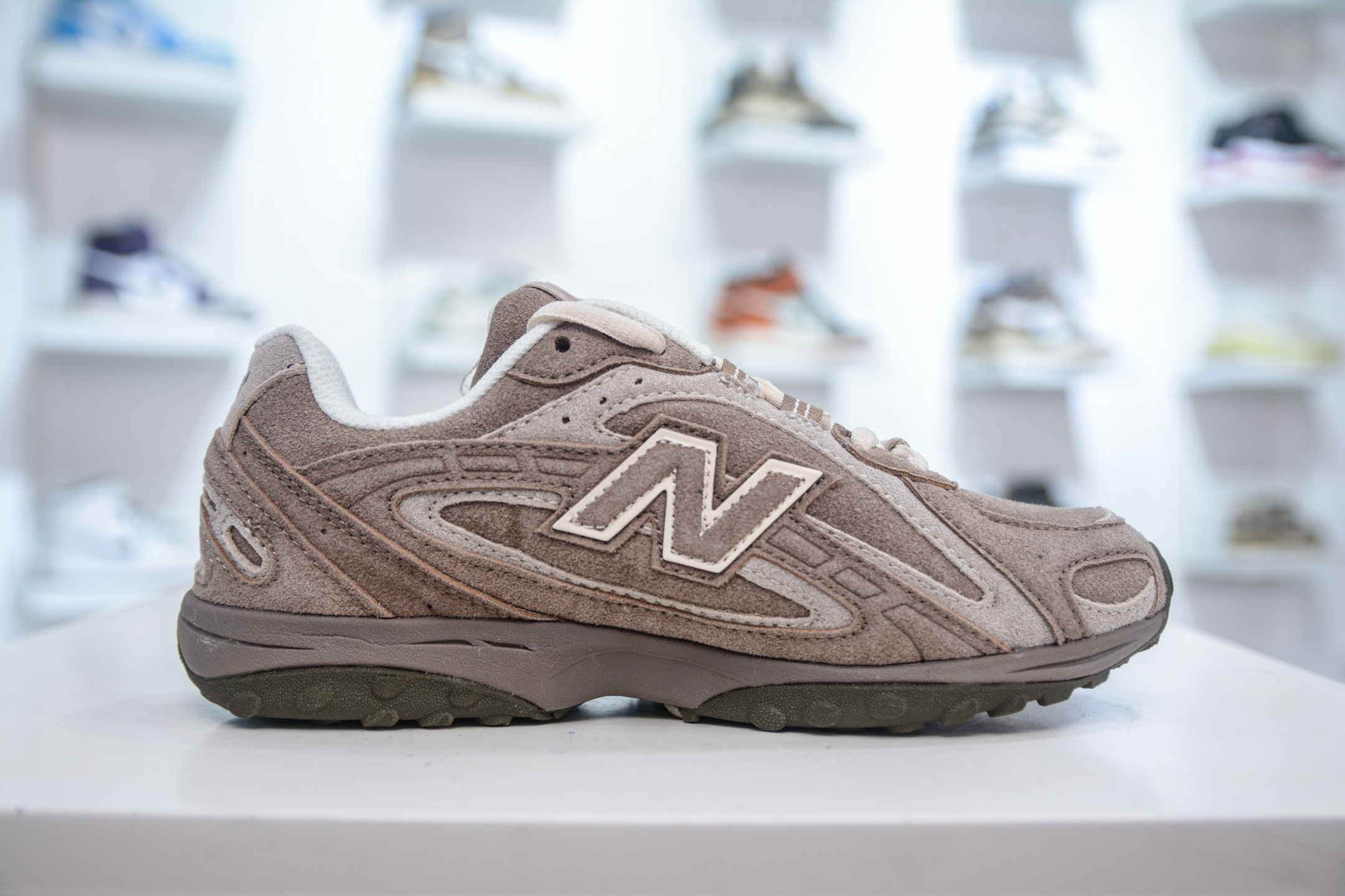 New Balance 204 Series Retro Casual Running Shoes - Versatile Sneakers 3 i1754665805206 9881 0 2