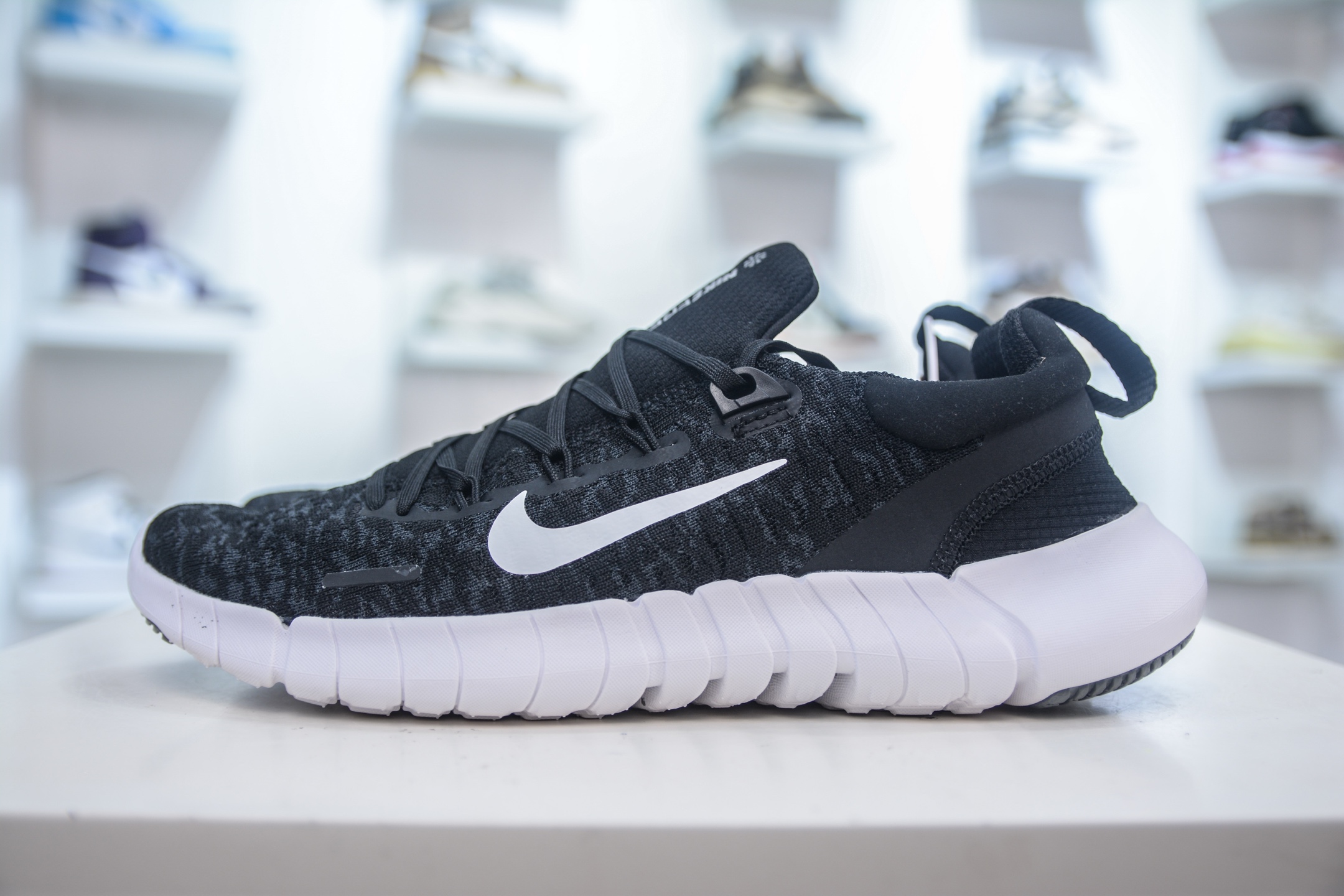 Nike Free RN 5.0 Next Nature Barefoot Running Shoe - Lightweight & Flexible 1 i1754750926137 3072 0 0