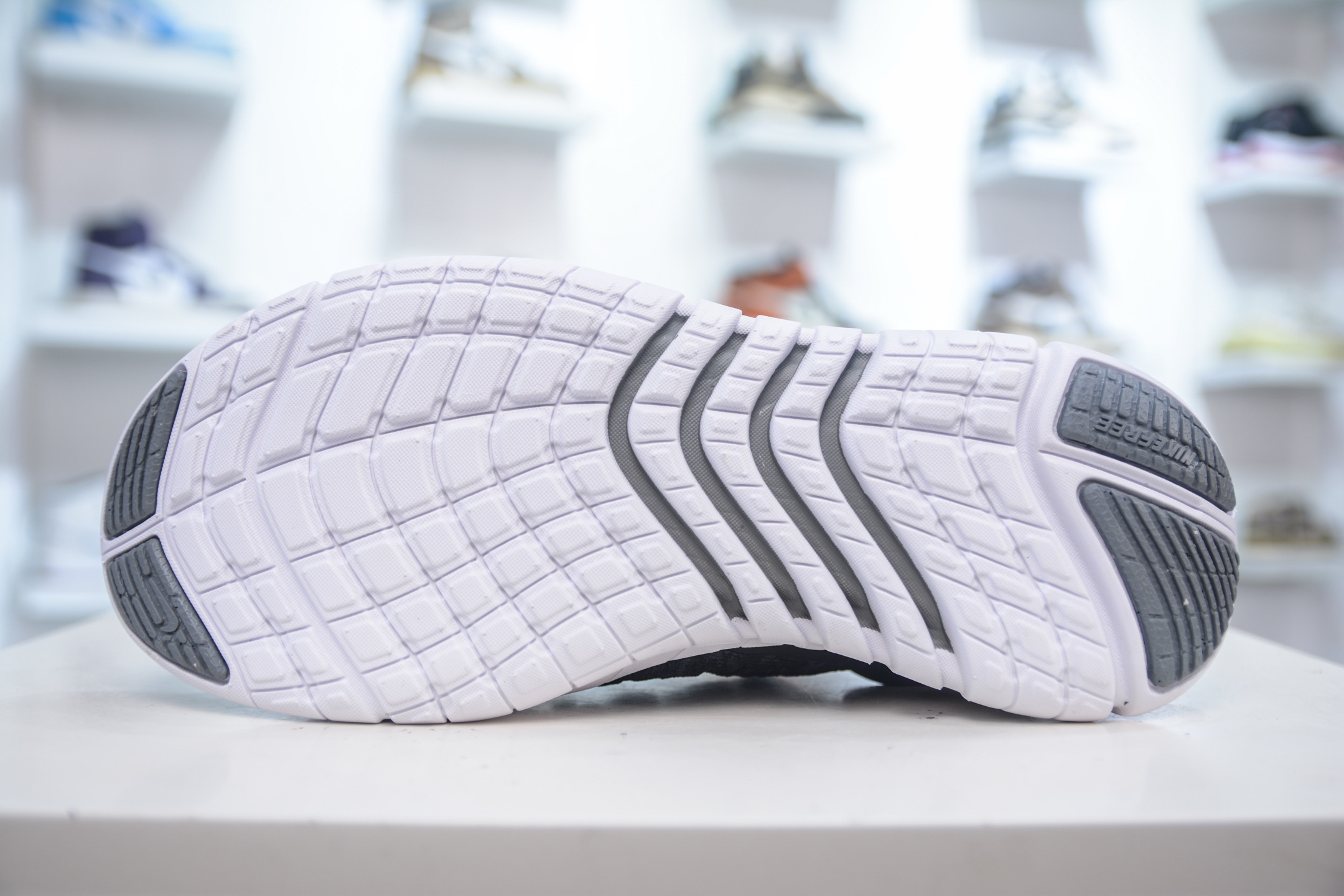 Nike Free RN 5.0 Next Nature Barefoot Running Shoe - Lightweight & Flexible 5 i1754750926151 7063 0 4