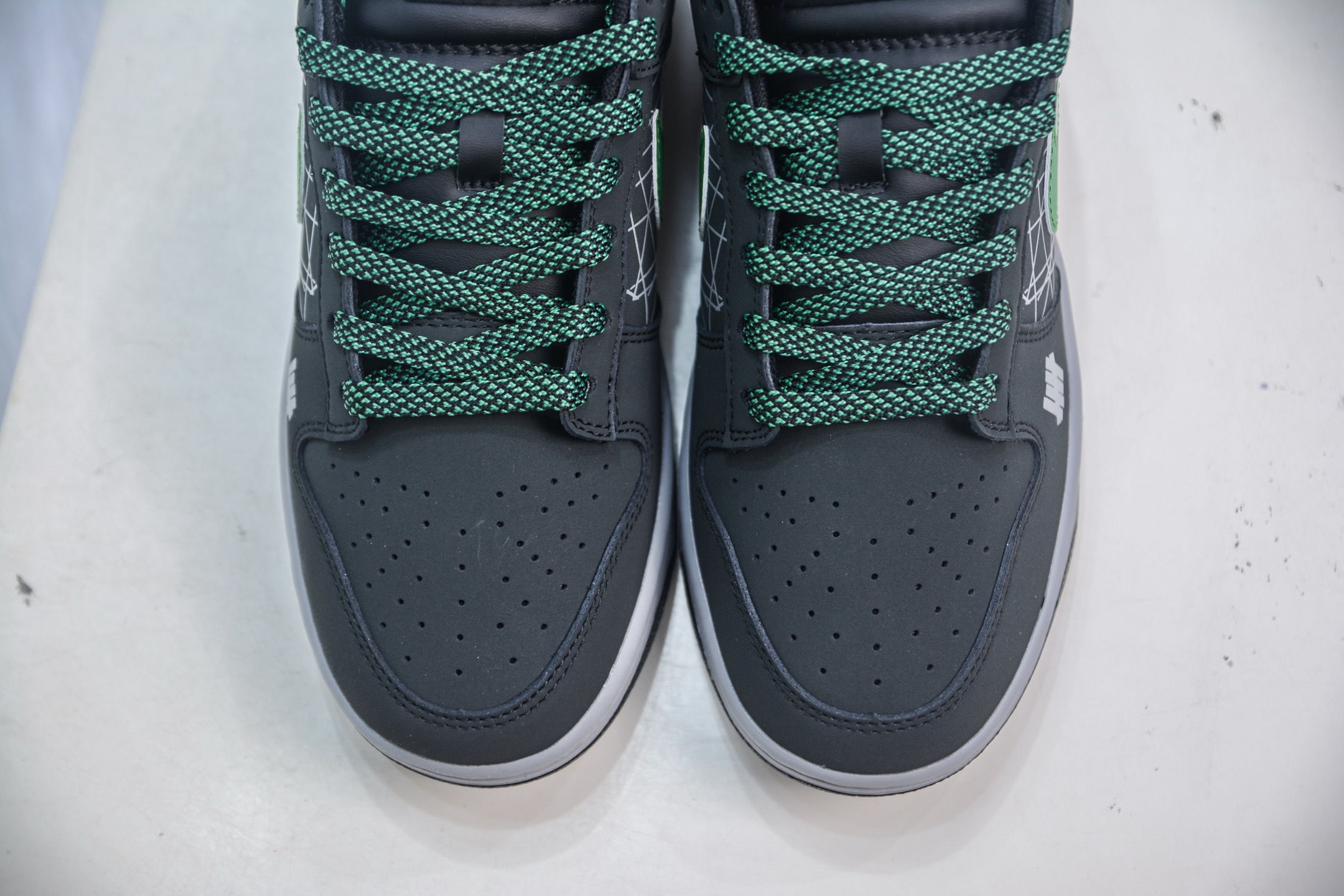 Nike SB Dunk Low x UNDEFEATED Black Green, Original High Quality Sneaker 10 i1754751030365 366 0 8