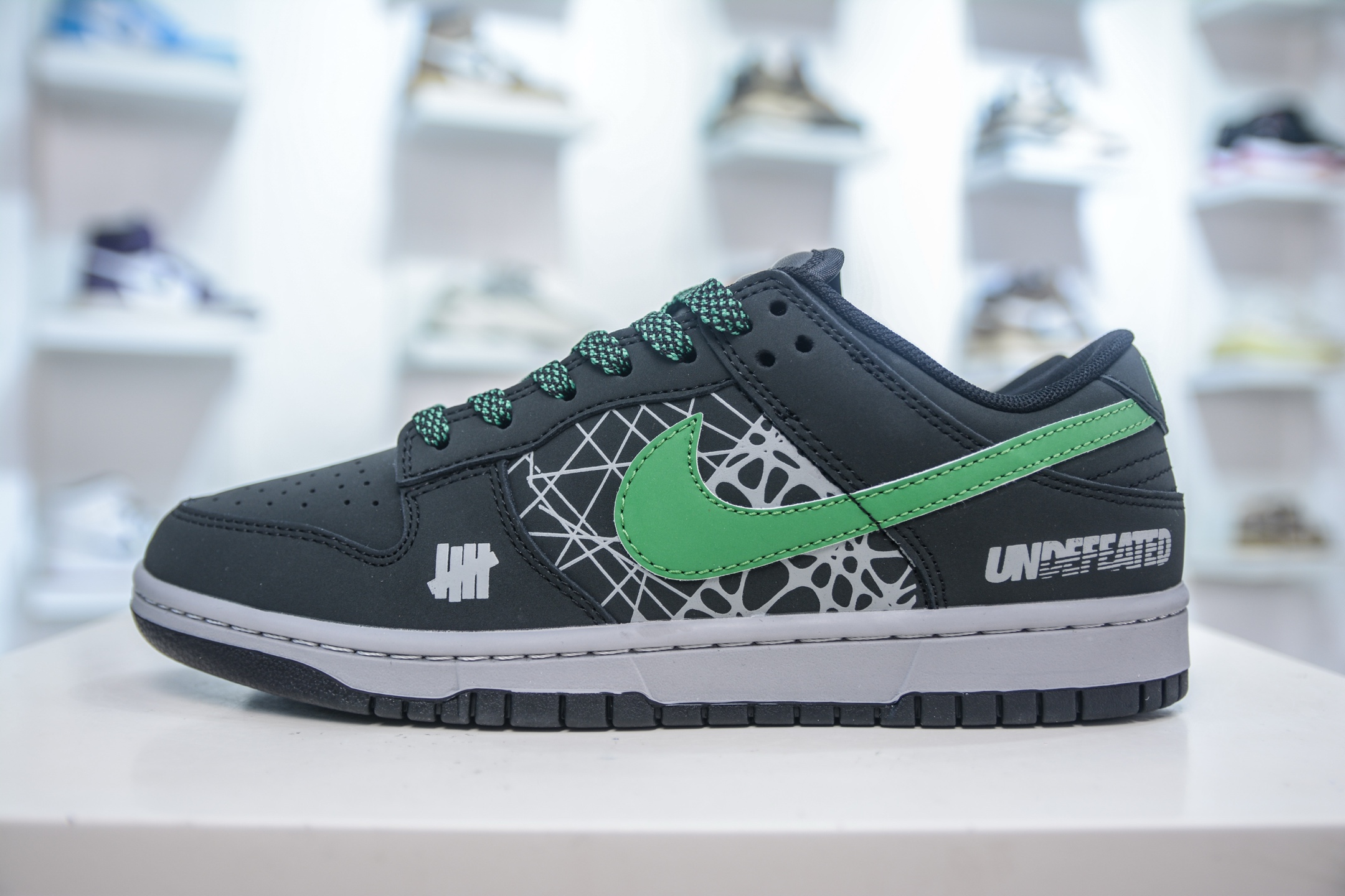 Nike SB Dunk Low x UNDEFEATED Black Green, Original High Quality Sneaker 2 i1754751030415 9287 0 0