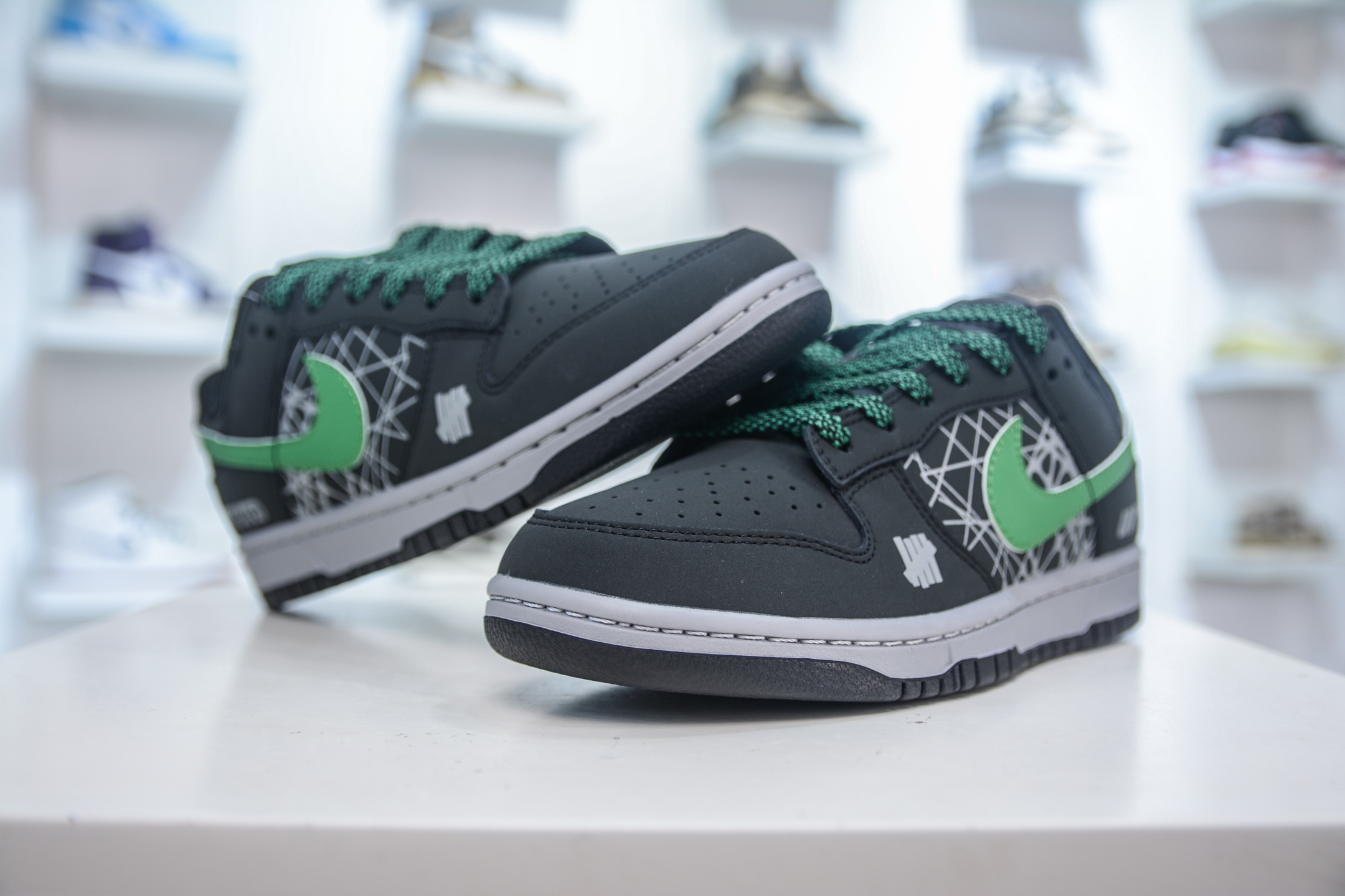 Nike SB Dunk Low x UNDEFEATED Black Green, Original High Quality Sneaker 5 i1754751031716 6048 0 3