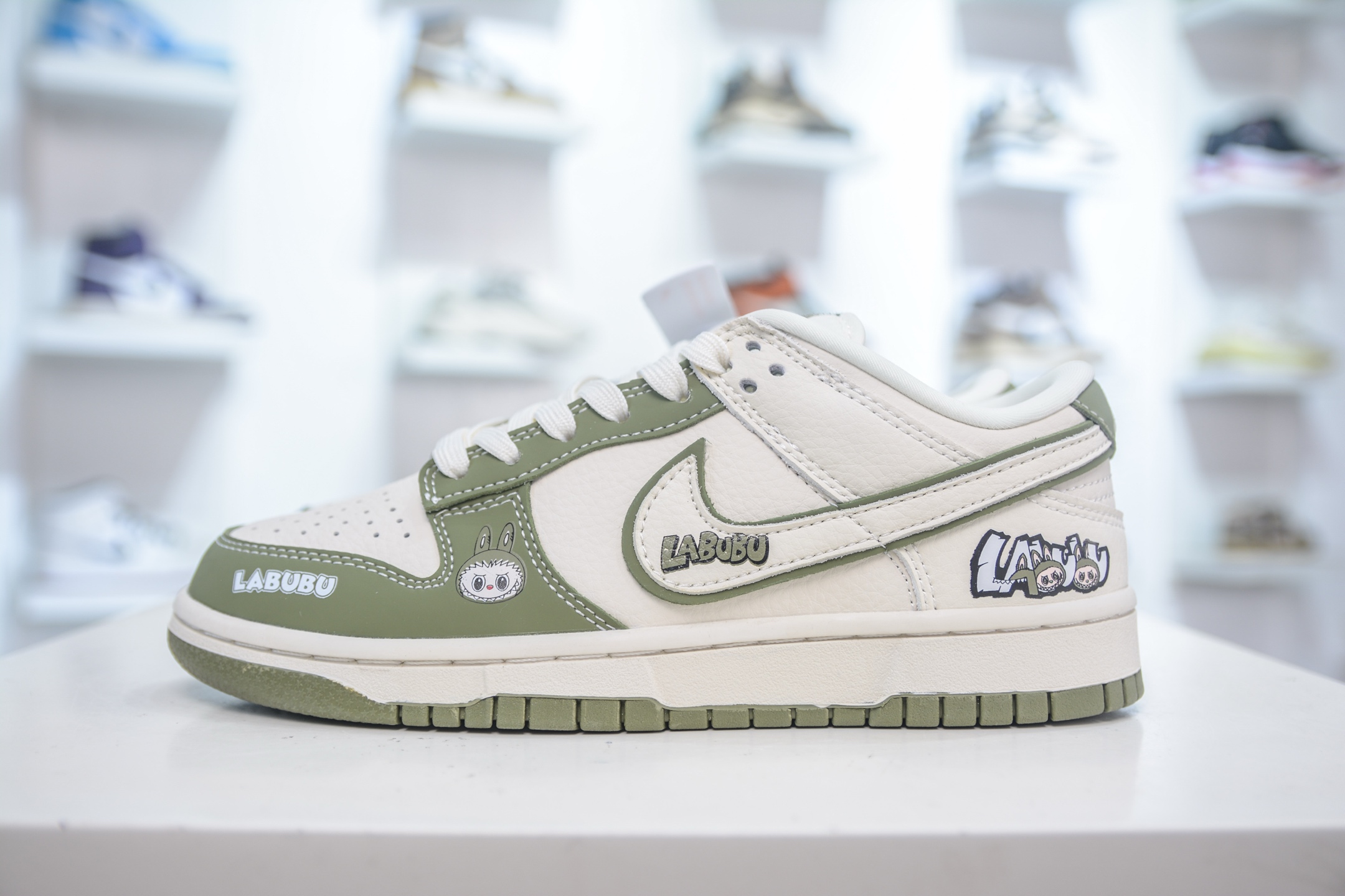 Nike SB Dunk Low x Labubu Cream Green: Premium, Comfortable, and Stylish 2 i1754751148275 1619 0 0