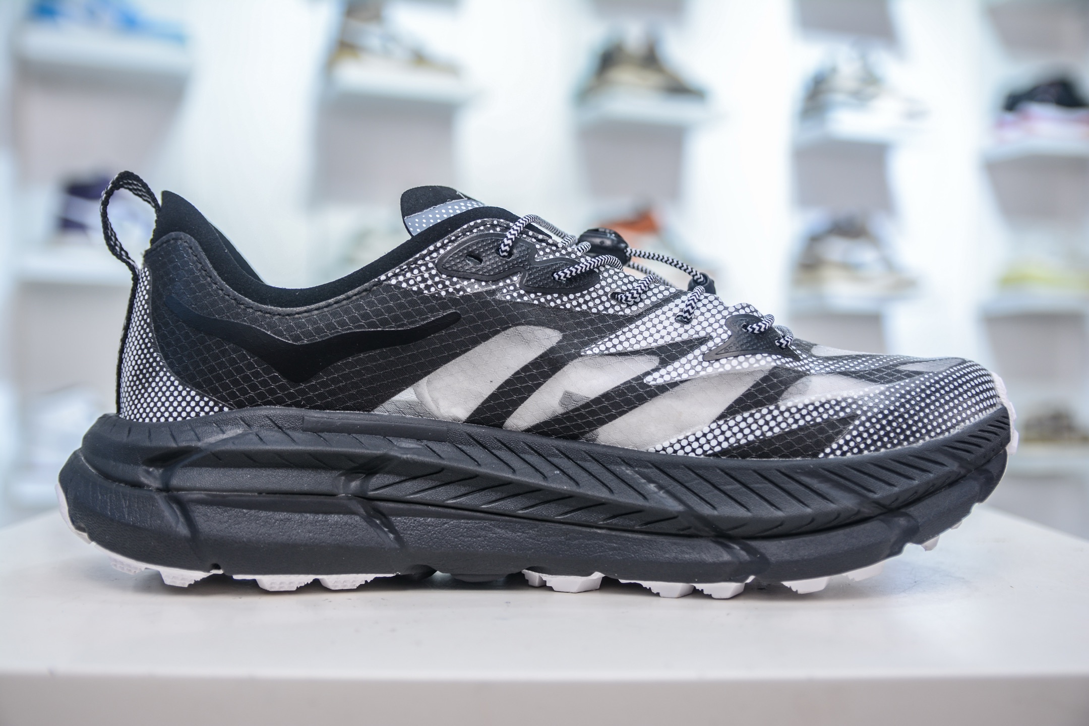 Satisfy x Hoka One One Mafate Speed 4 Running Shoes - Lightweight & Durable 3 i1754845303970 3925 0 2