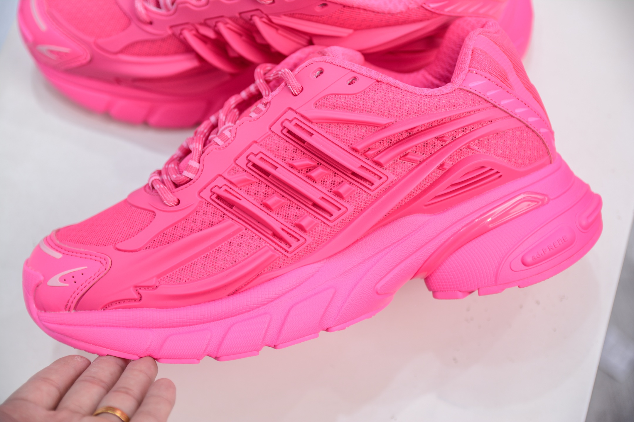 Pharrell x Adidas Adistar Jellyfish: Retro Low-Top Sneakers - Hot Pink 7 i1754845669303 2745 0 6