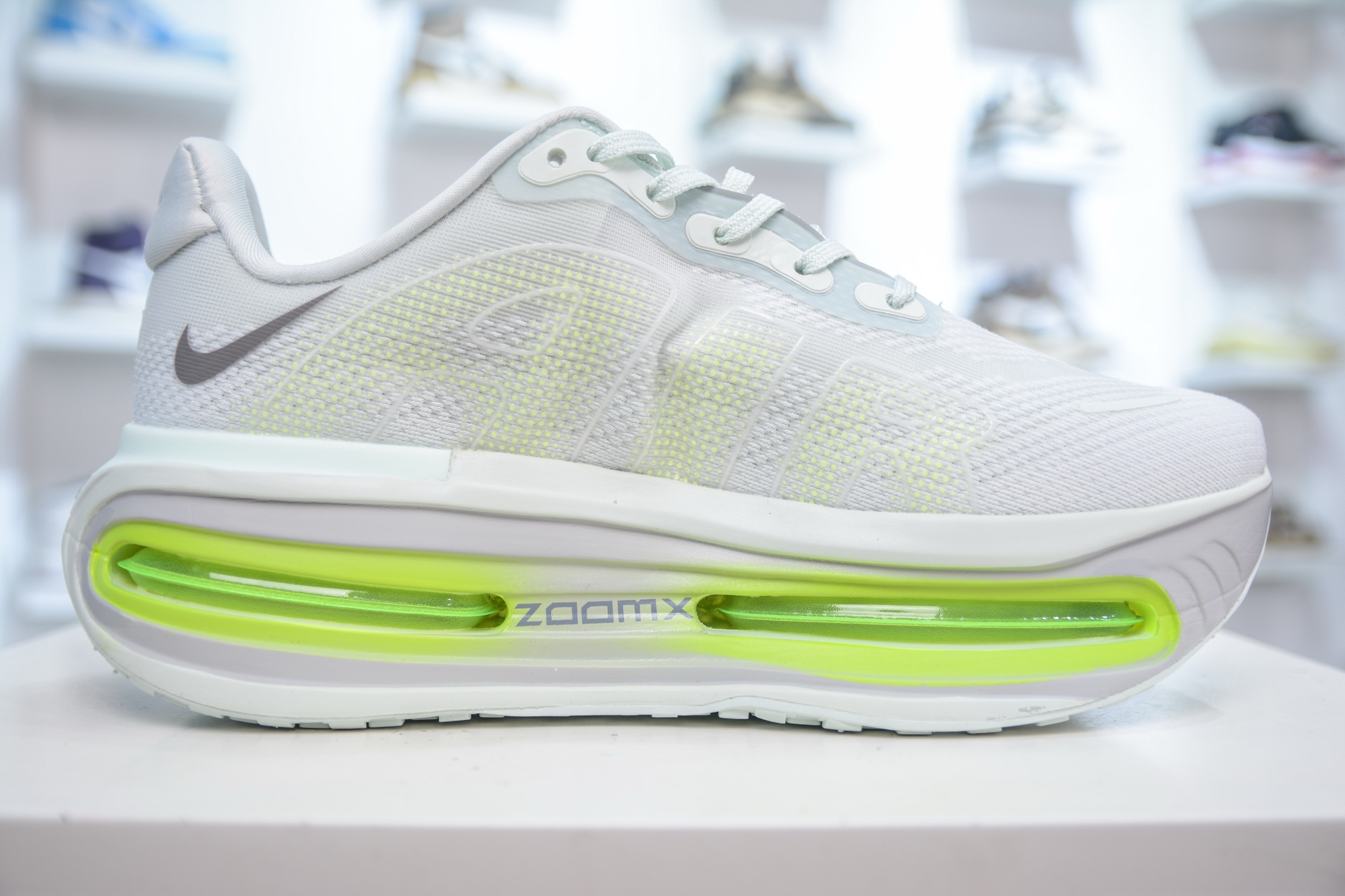Nike Air Zoom Pegasus Premium Running Shoes - Full-Length Air Cushion 2 i1754845732061 7210 0 1