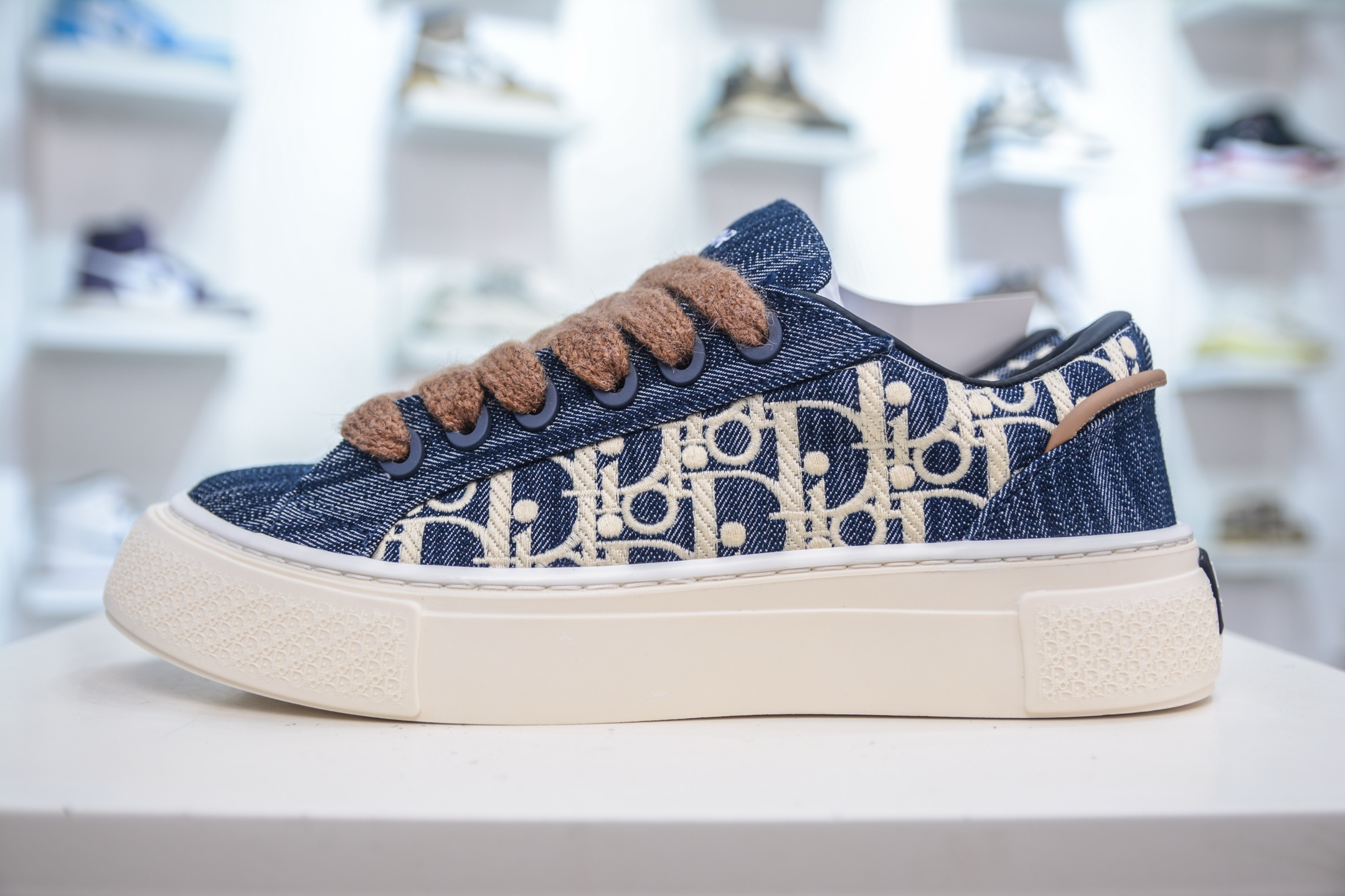 Dior B33 Denim Oblique Sneakers, 2024 New. Iconic Fashion & Comfort Shoes 1 i1754845790418 126 0 0