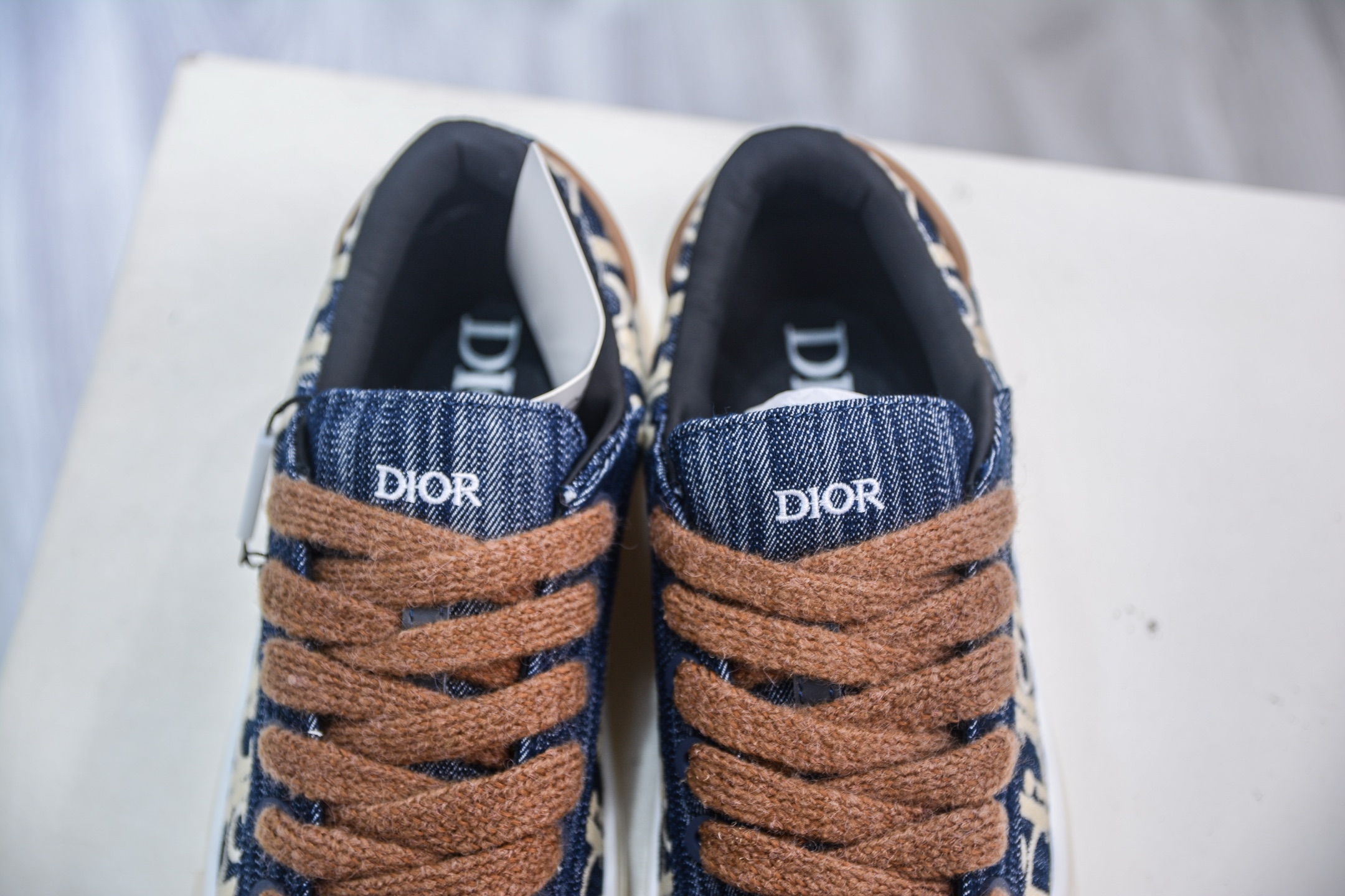 Dior B33 Denim Oblique Sneakers, 2024 New. Iconic Fashion & Comfort Shoes 8 i1754845790454 1954 0 7