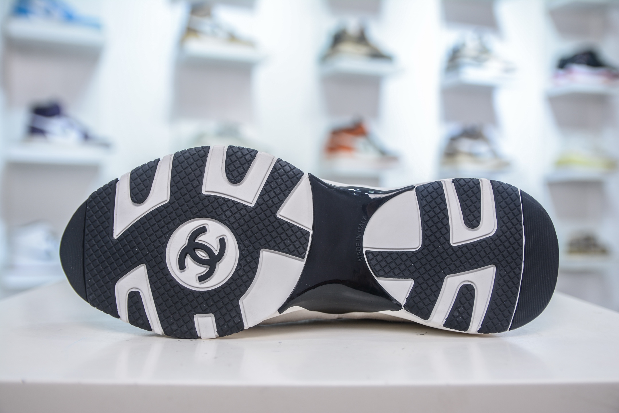 Chanel Women's Sneakers Classic Lace-Up Casual Shoes, Elegant and Sporty 6 i1754845851355 817 0 4