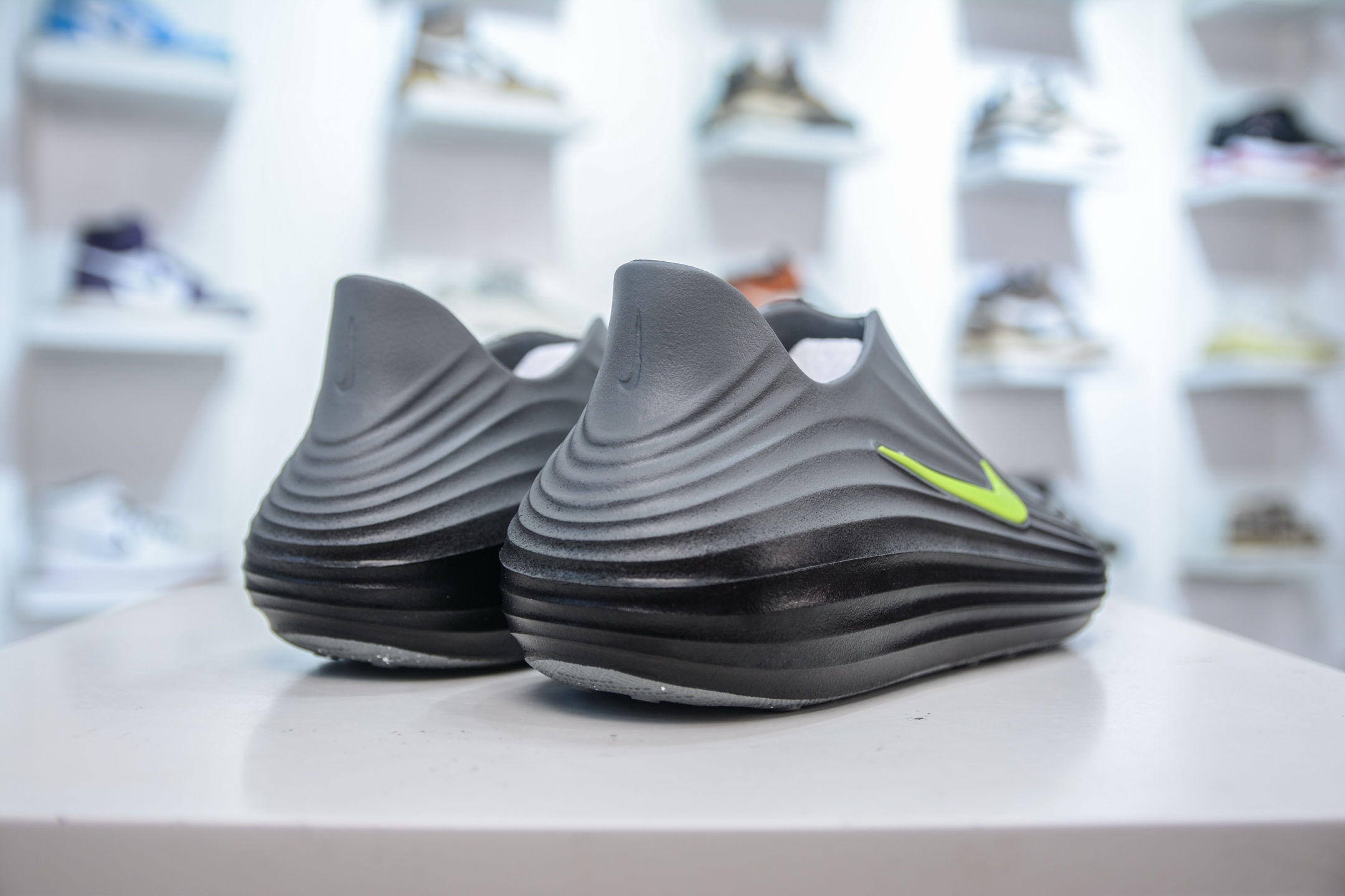 Nike ReactX Rejuven8: Summer-Ready Gray Sandals with ReactX Foam Comfort 7 i1754846084566 7785 0 5