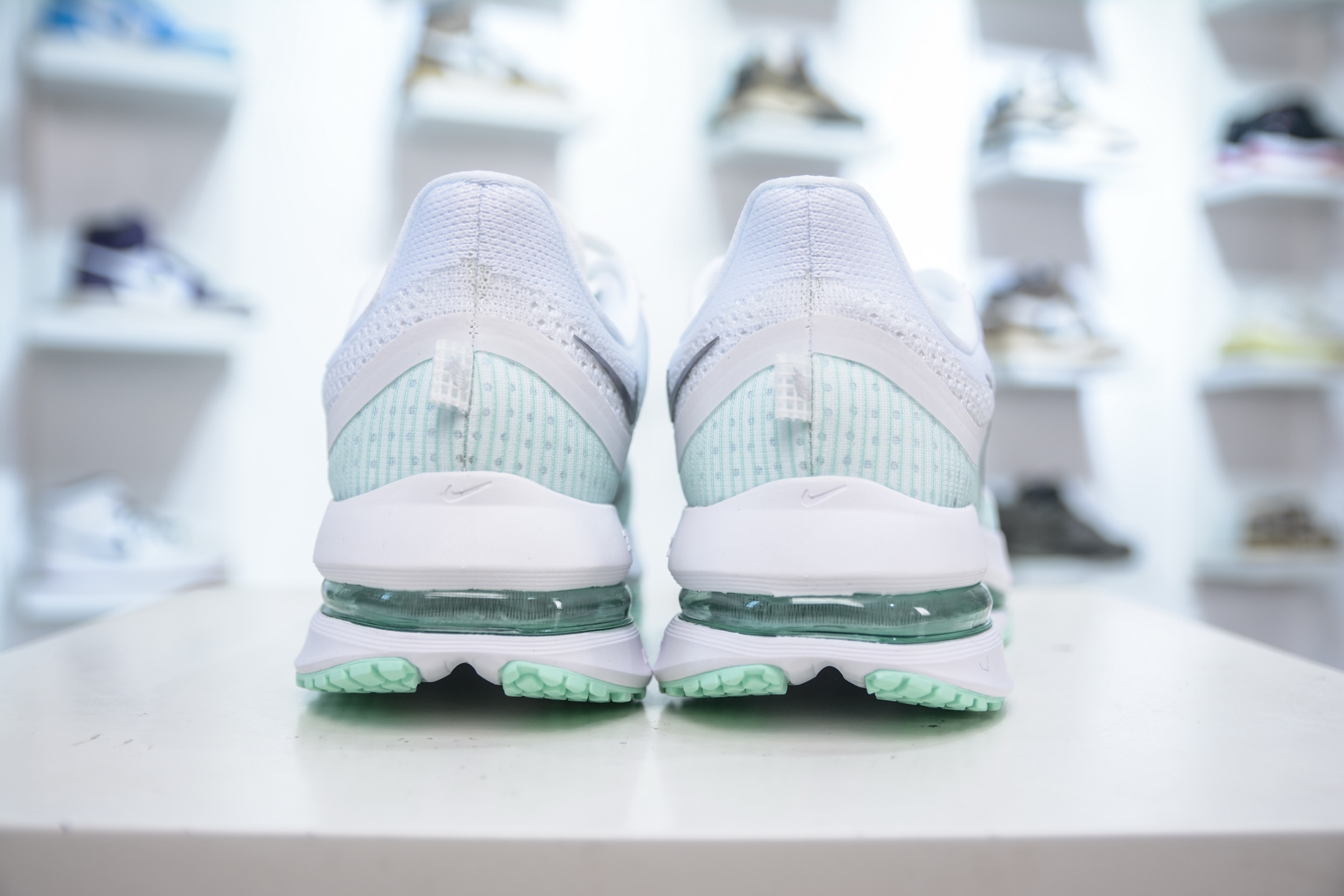 Nike Air Zoom Pegasus Premium Running Shoes - Breathable, Cushioned Support 2 i1754927417383 307 0 1