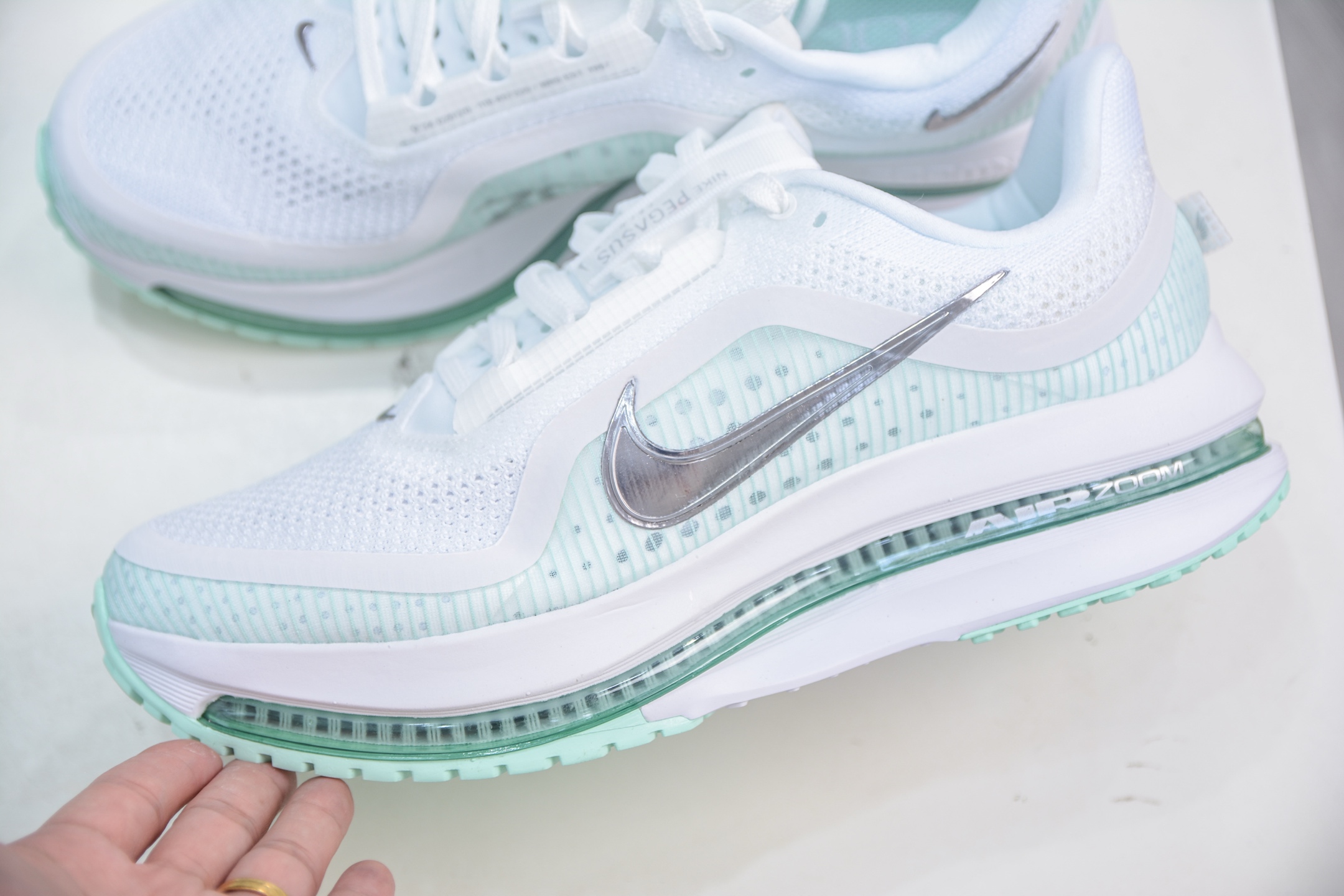 Nike Air Zoom Pegasus Premium Running Shoes - Breathable, Cushioned Support 7 i1754927417404 8056 0 6