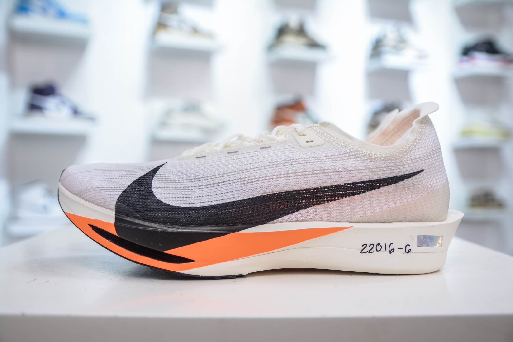 Nike ZoomX Streakfly 2 Marathon Running Shoes - Lightweight & Breathable 1 i1754927481477 999 0 0