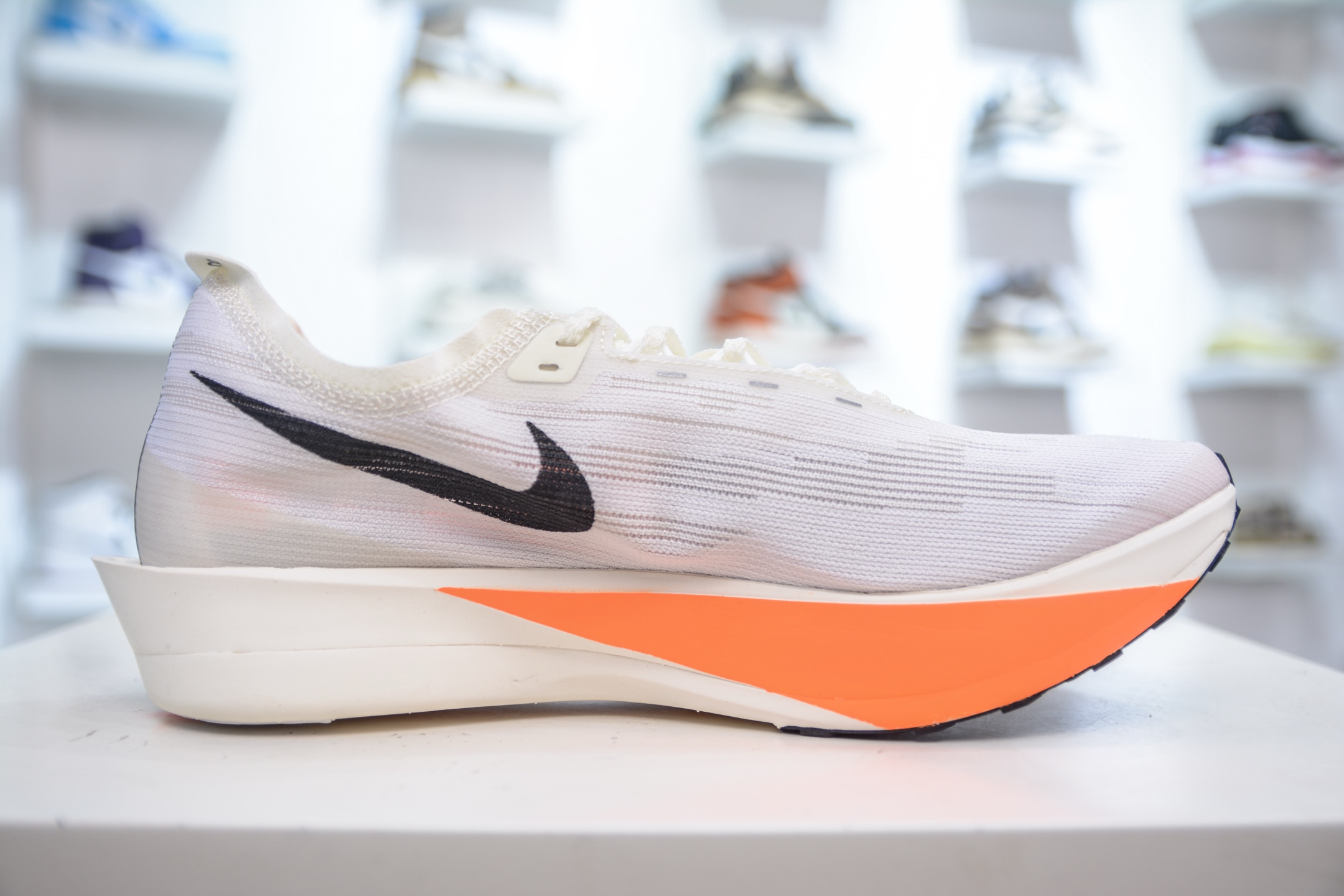 Nike ZoomX Streakfly 2 Marathon Running Shoes - Lightweight & Breathable 3 i1754927481557 8044 0 2