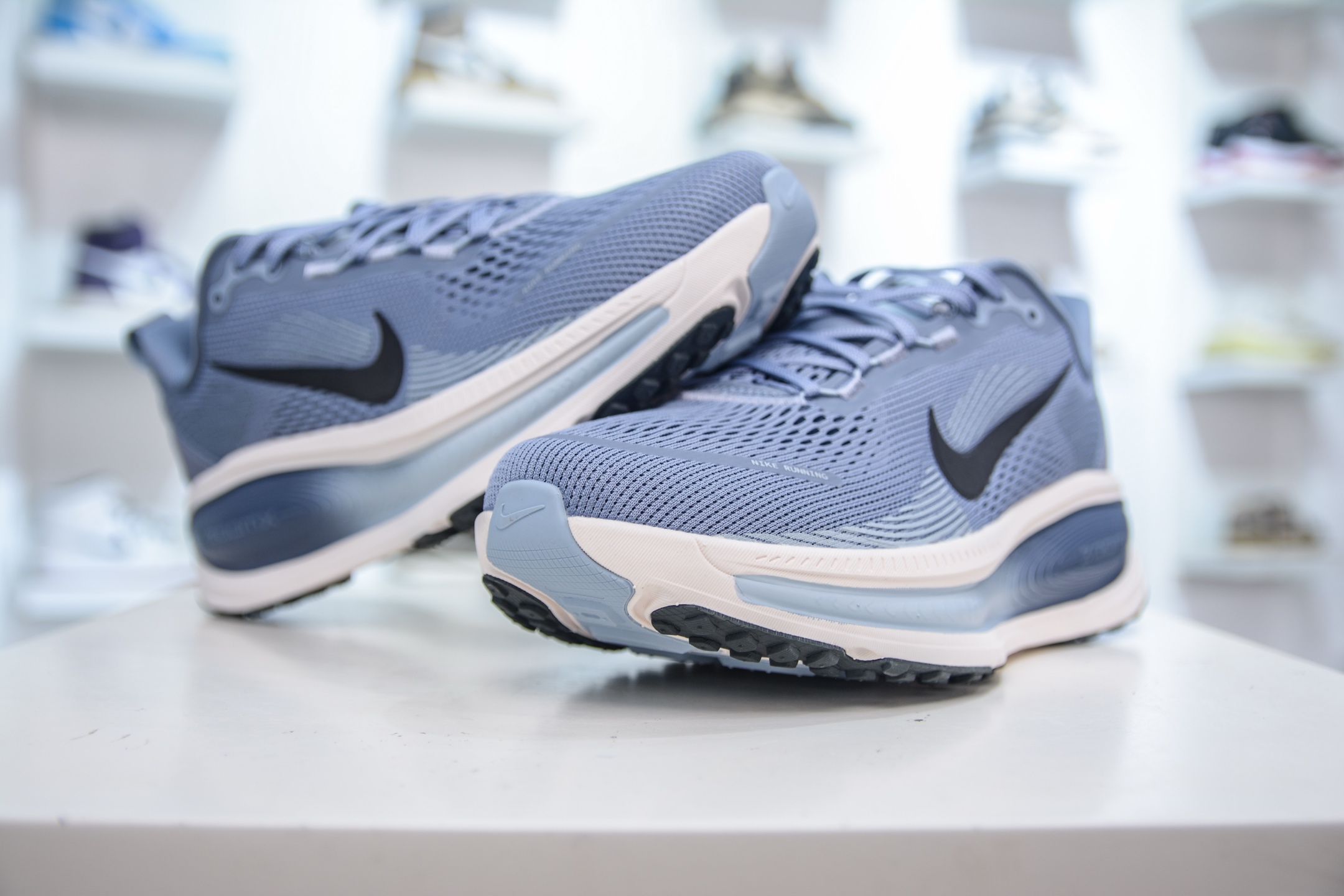 Nike Air Zoom Vomero 18: Lightweight, Comfortable Running Shoes for Women 5 i1754927552285 2655 0 3