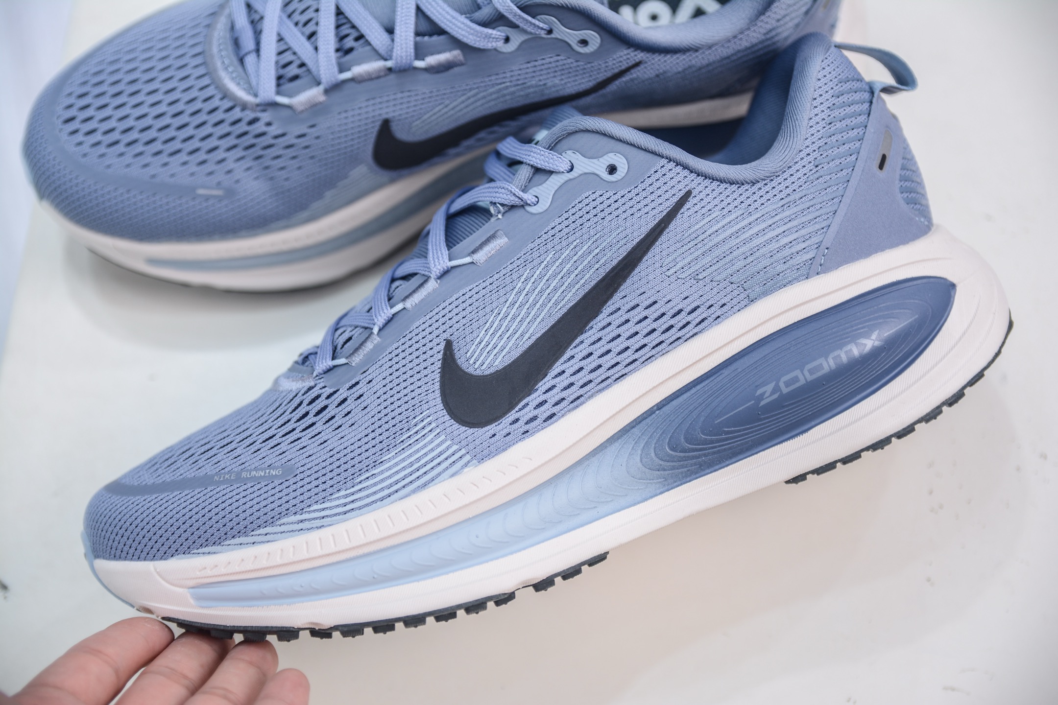 Nike Air Zoom Vomero 18: Lightweight, Comfortable Running Shoes for Women 8 i1754927553787 5403 0 6