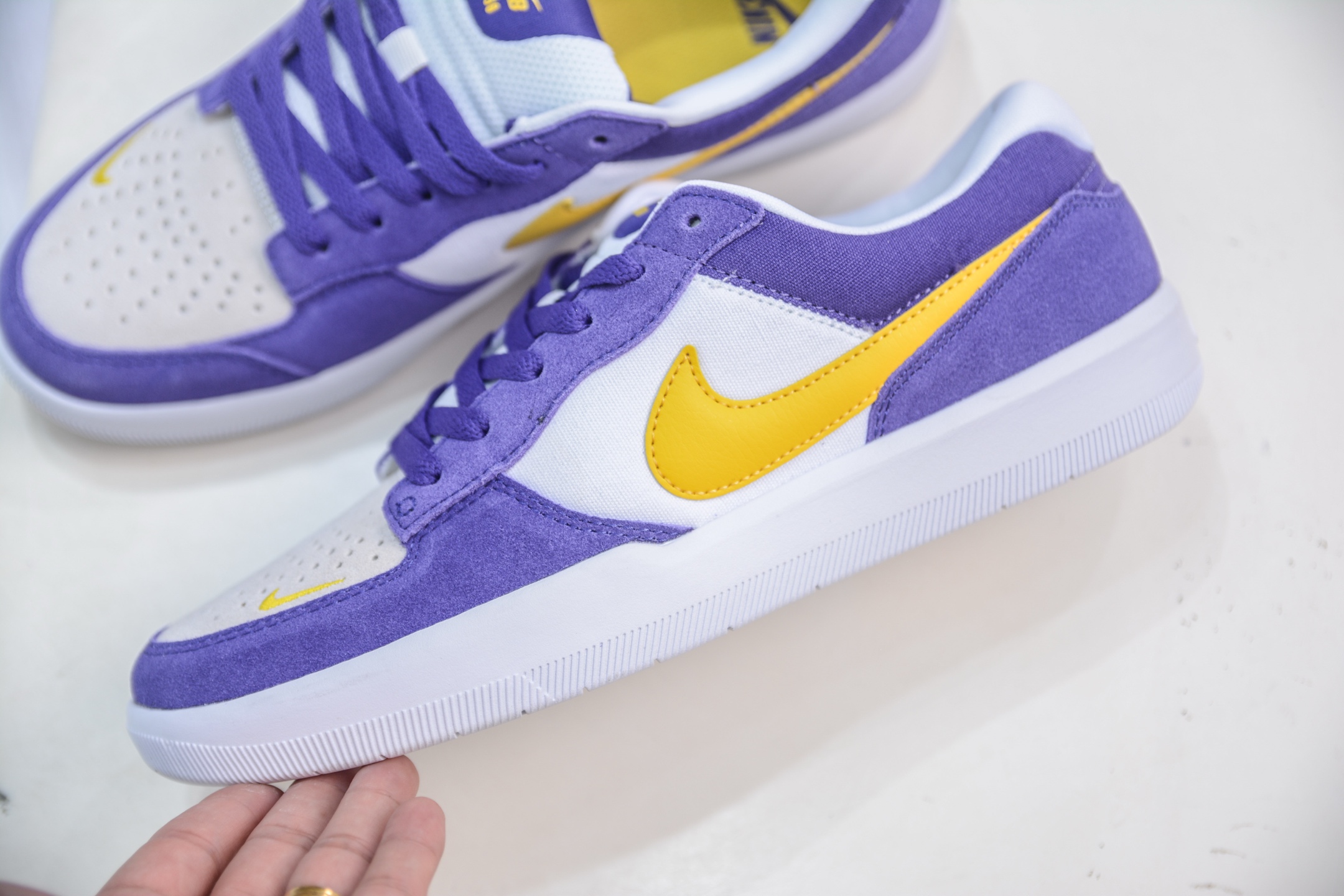 Nike SB Force 58 Low-Top Skateboarding Shoes with Retro Rubber Sole - DV5477 500 8 i1754927709858 6592 0 6
