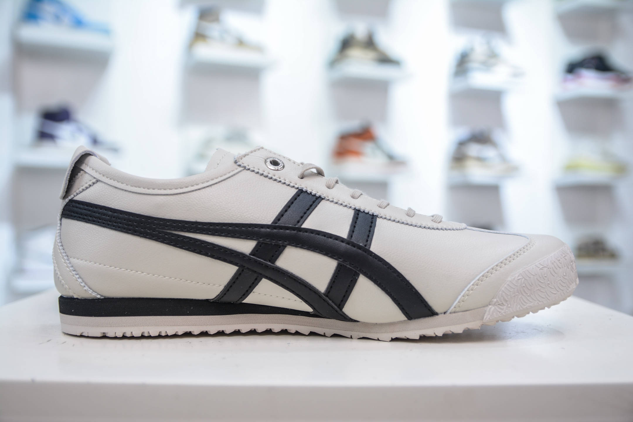 Onitsuka Tiger Mexico 66 SD Leather Retro Classic Tiger Claw Low-Top Sneakers 3 i1755018104267 9099 0 2