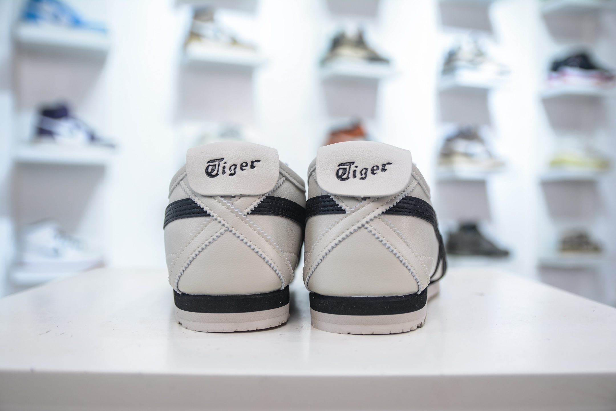 Onitsuka Tiger Mexico 66 SD Leather Retro Classic Tiger Claw Low-Top Sneakers 2 i1755018104314 5179 0 1