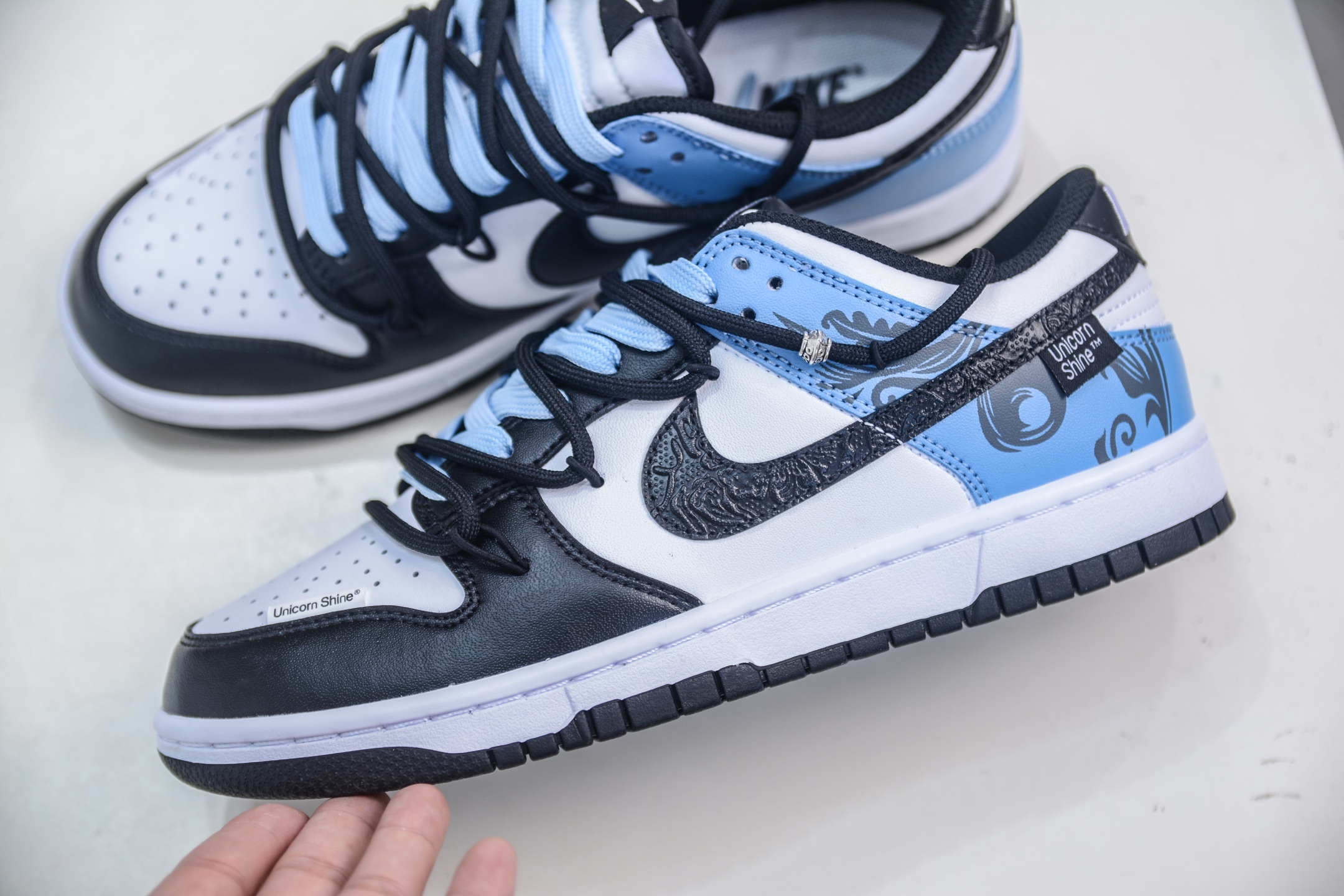 Nike SB Dunk Low 白黑蓝绑带 DD1391-100
