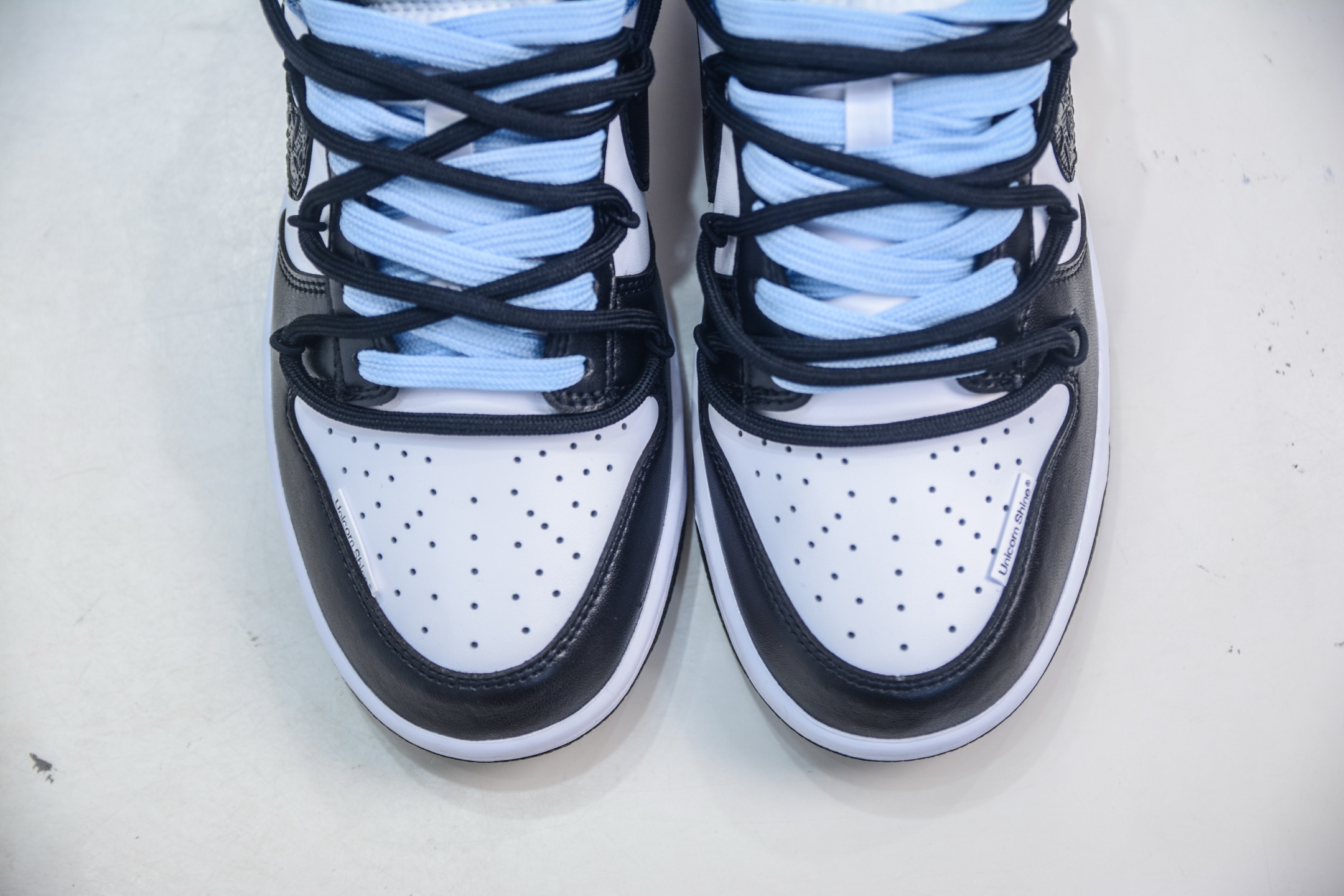 Nike SB Dunk Low 白黑蓝绑带 DD1391-100