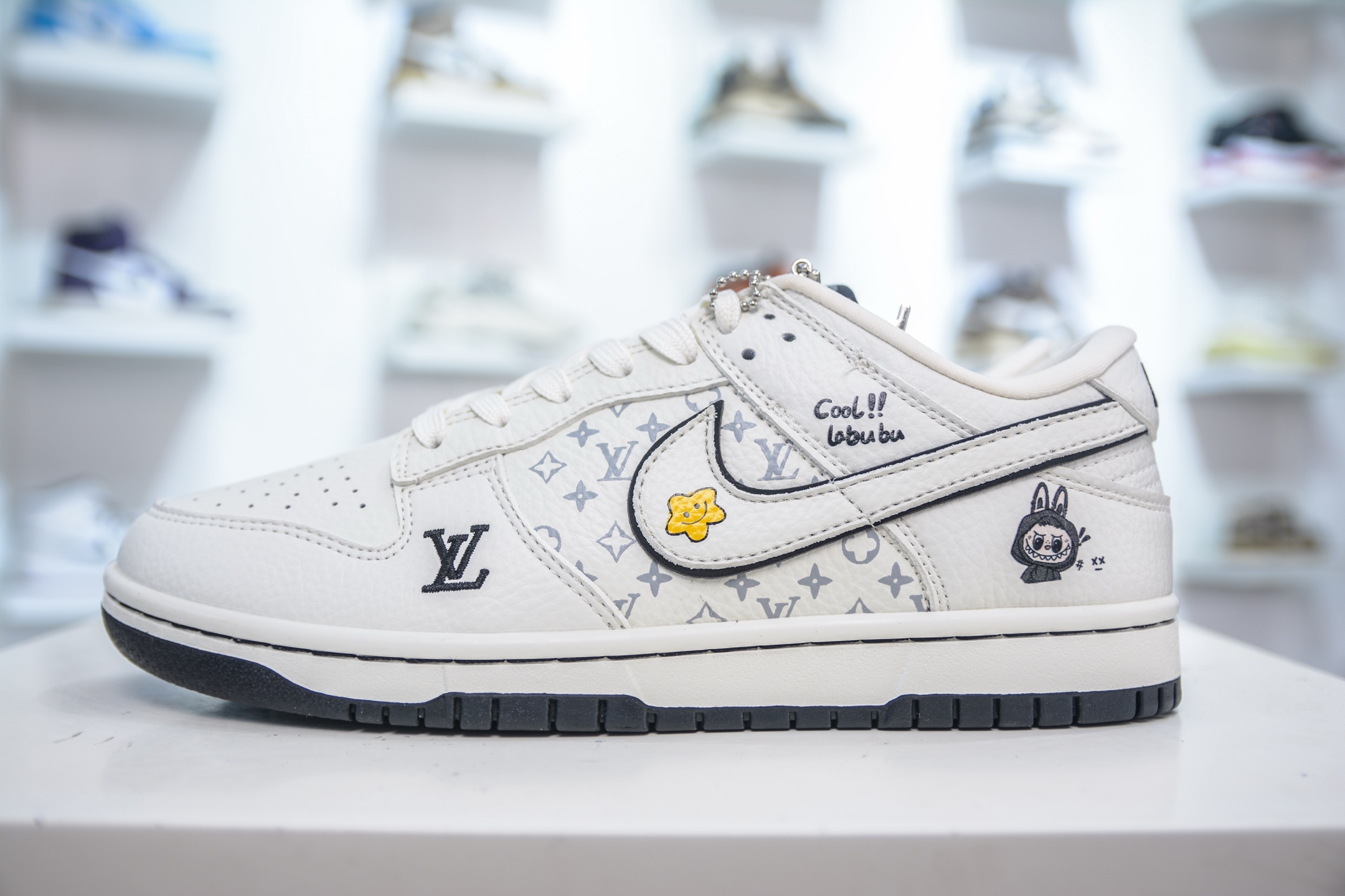 Nike SB Dunk Low x Louis VuittLV拉布布联名-白黑印花 SC0601-455